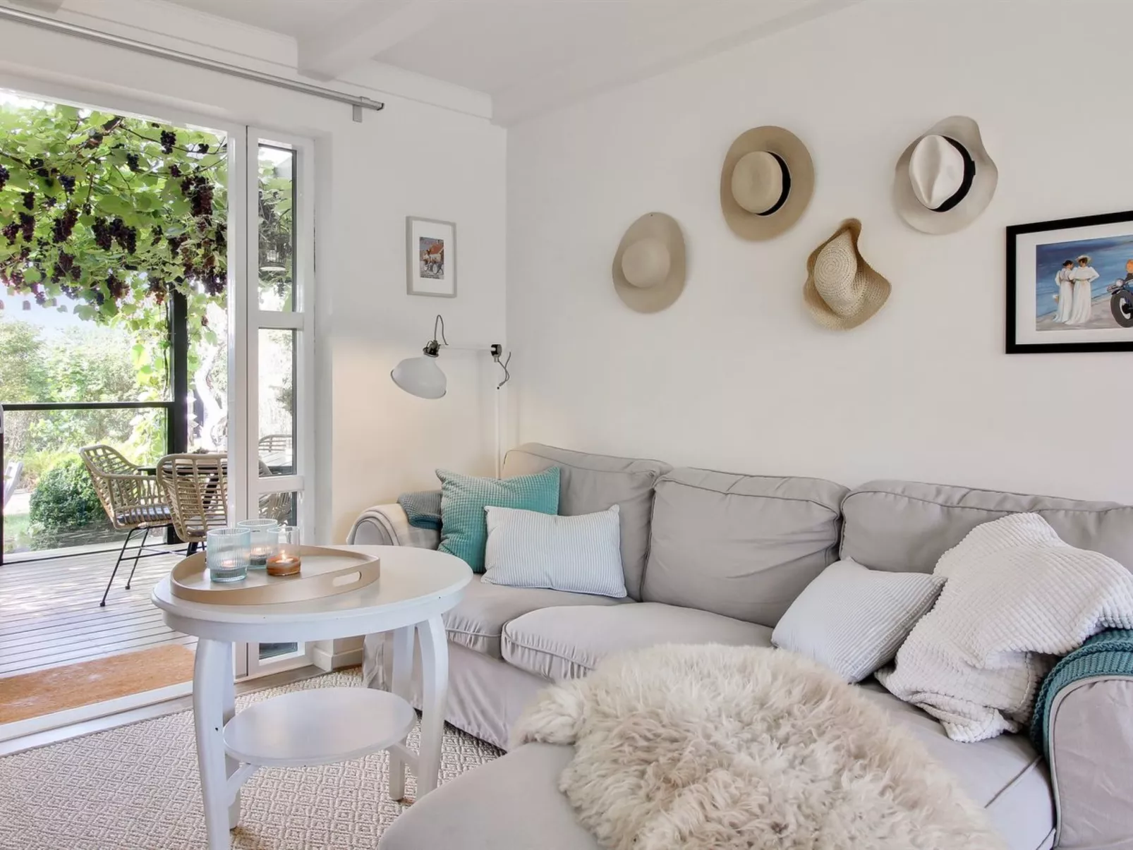 "Thorgny" - 900m from the sea