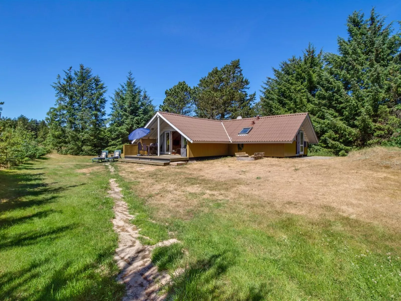 "Maritha" - 950m from the sea