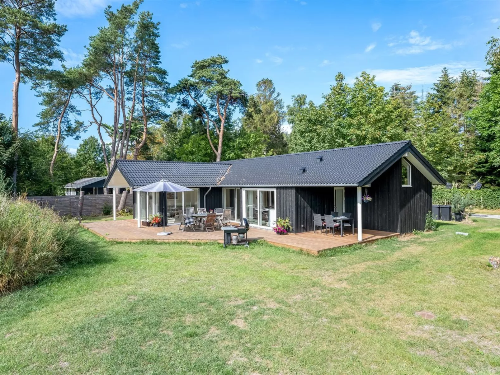 "Elin" - 200m from the sea