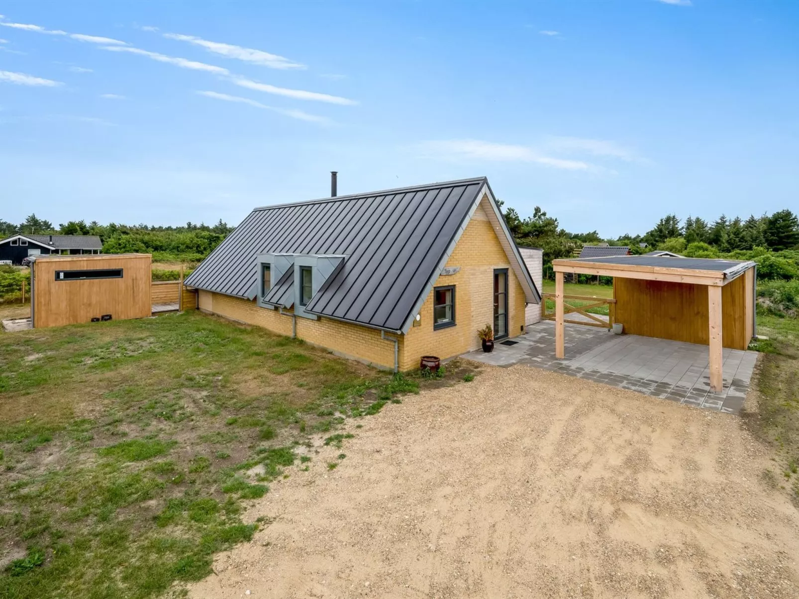 "Thorid" - 800m from the sea