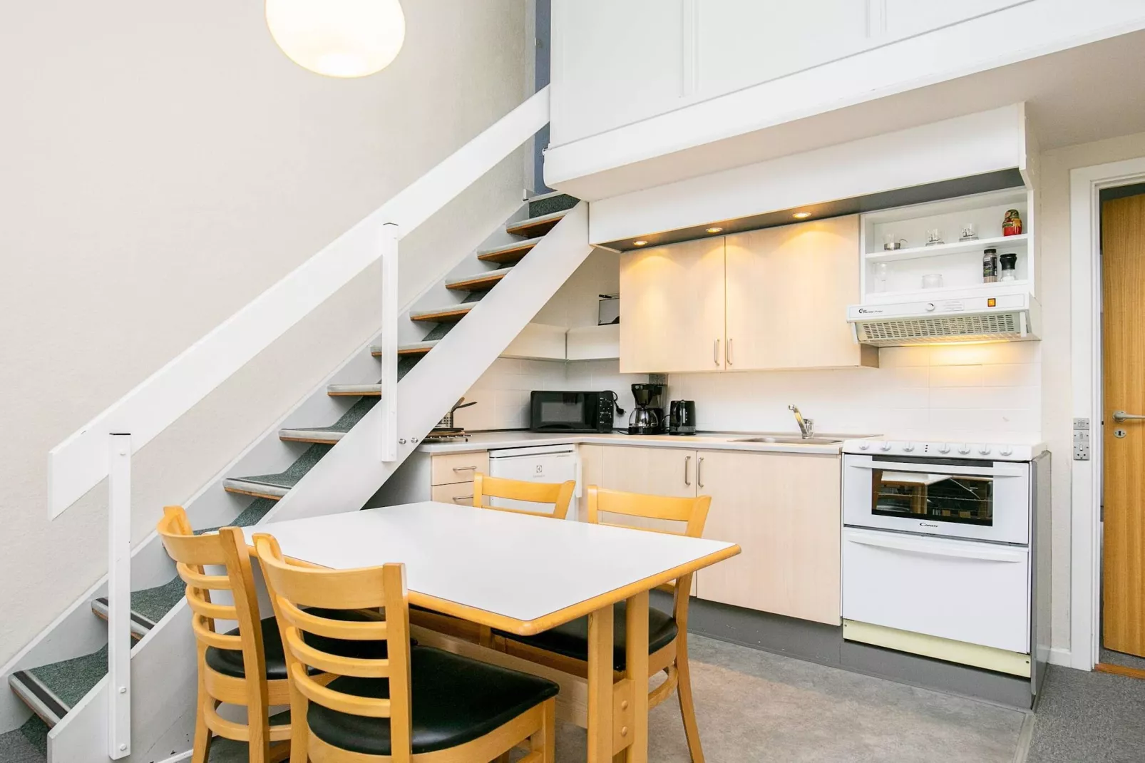 2½ room, 1 st floor-Binnen