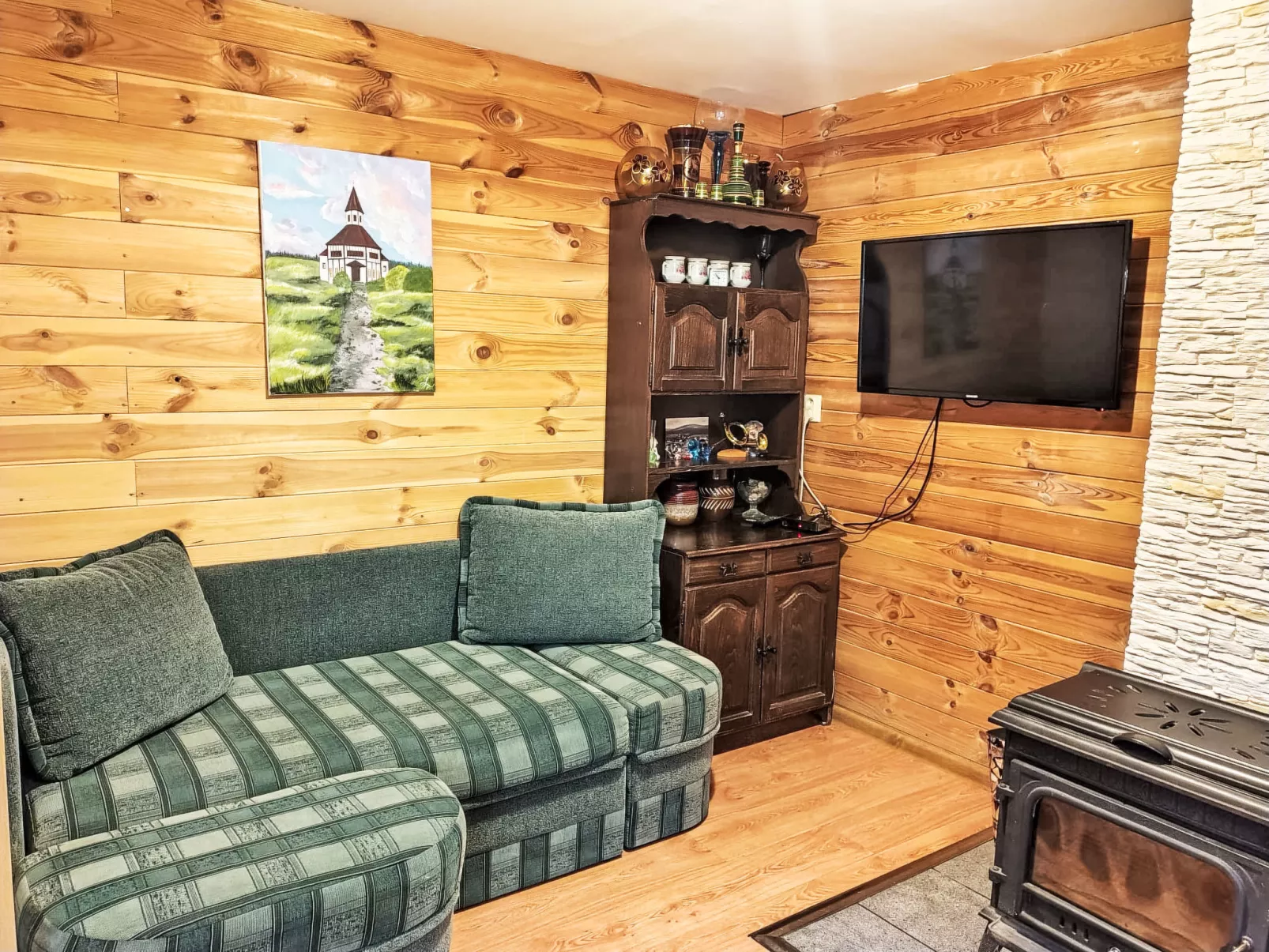 Chaloupka U lesa-Binnen