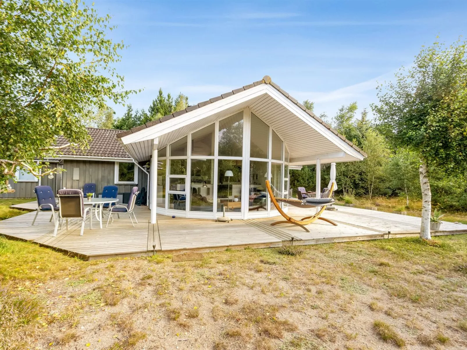 "Guri" - 600m to the fjord