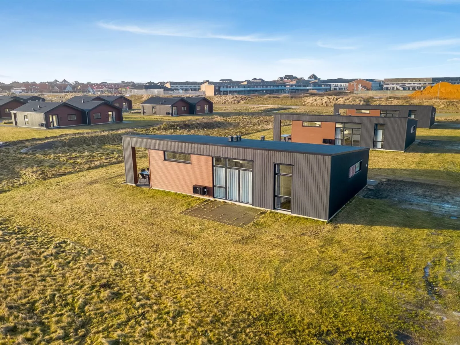 "Winder" - 500m from the sea