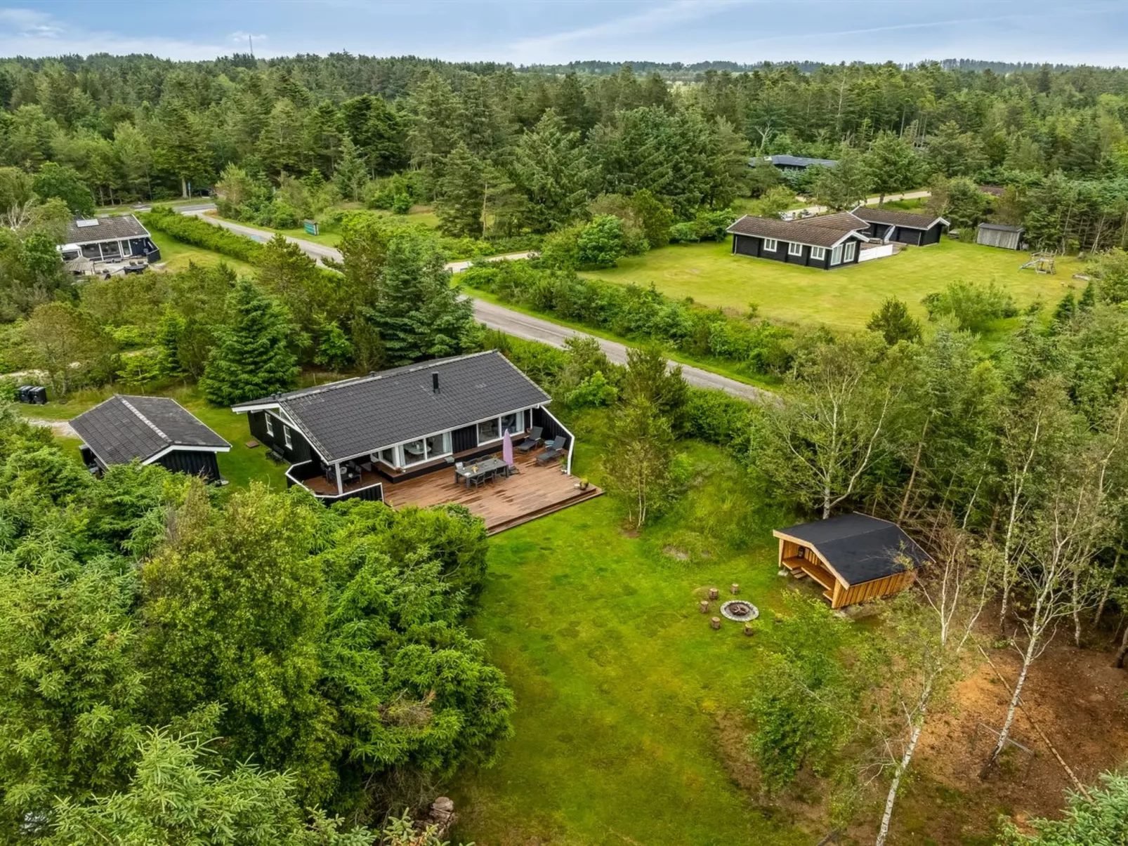 "Anouk" - 2km from the sea