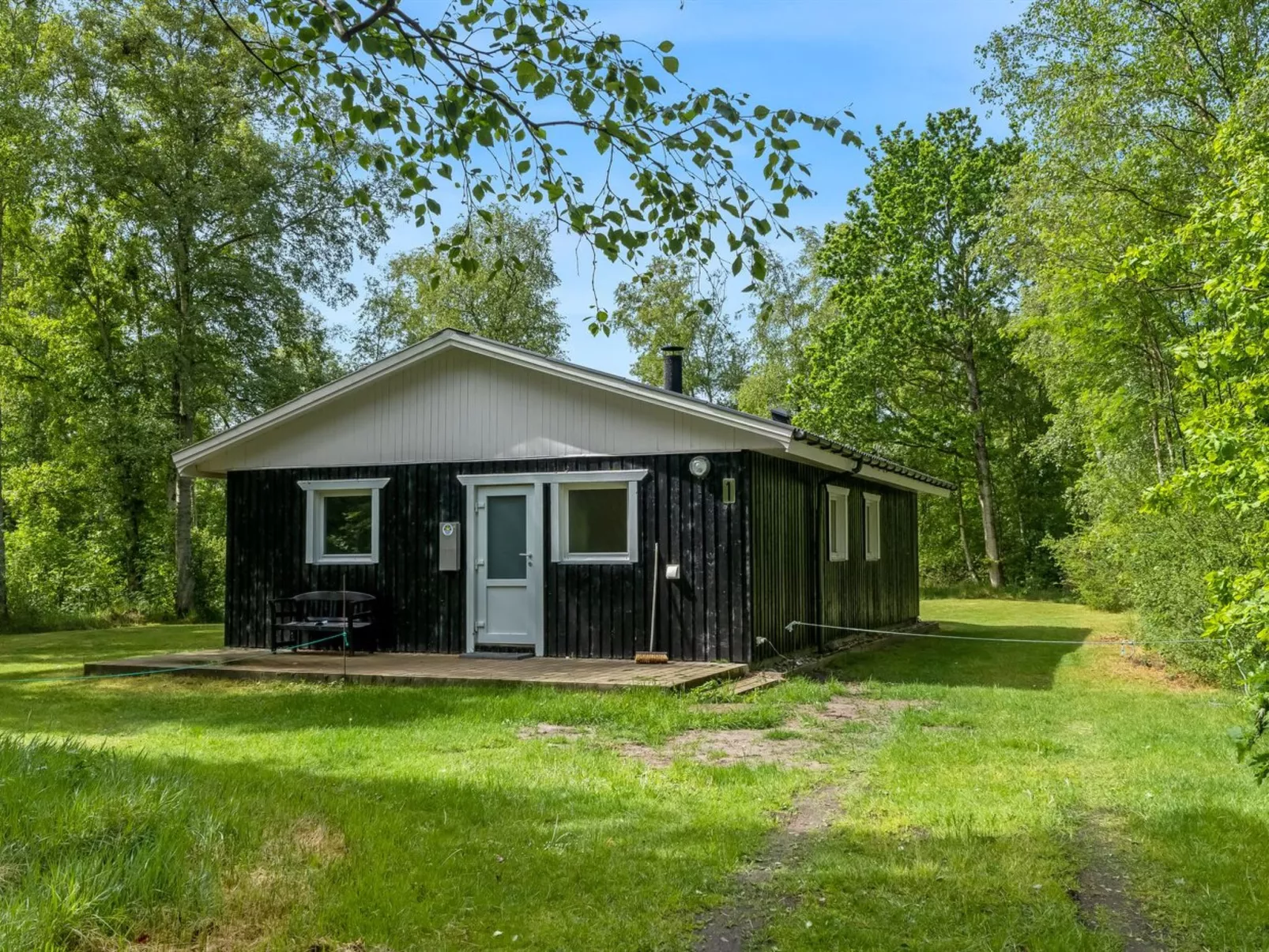 "Lonneke" - 800m from the sea