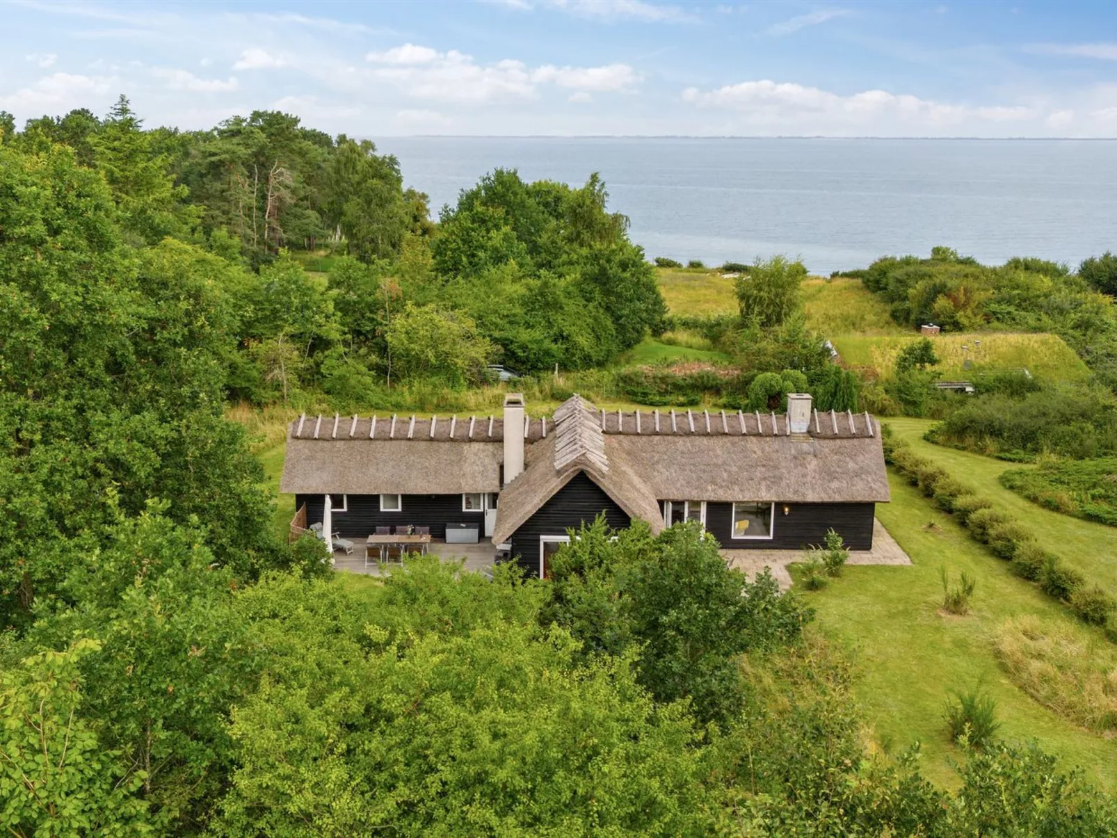 "Emeli" - 100m from the sea