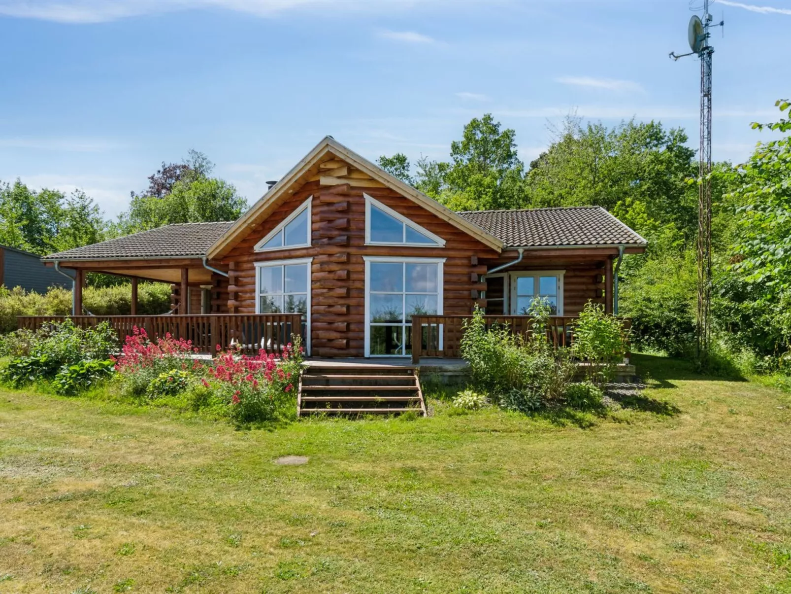 "Lisbeth" - 130m from the sea