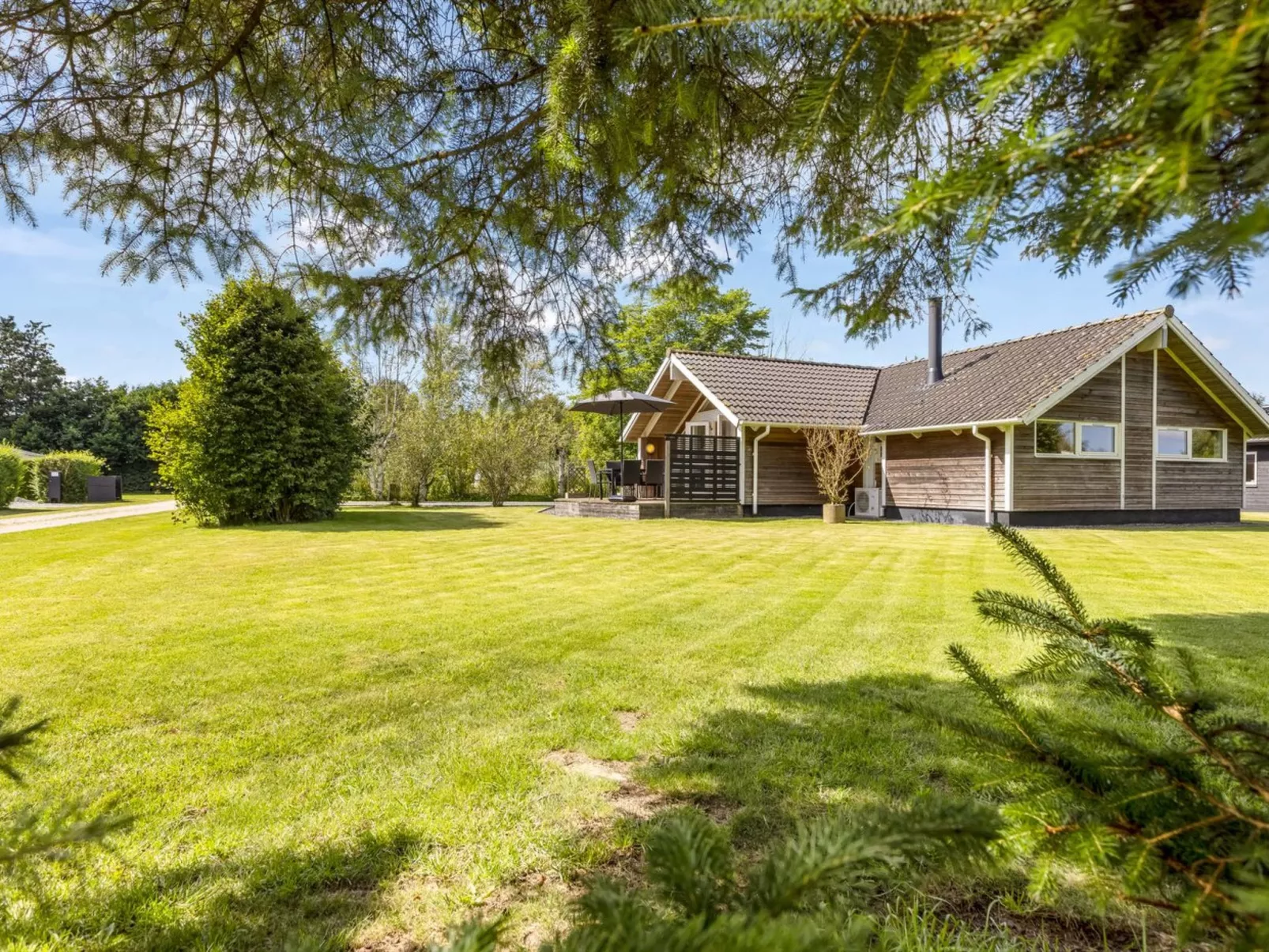 "Sylwia" - 250m to the fjord