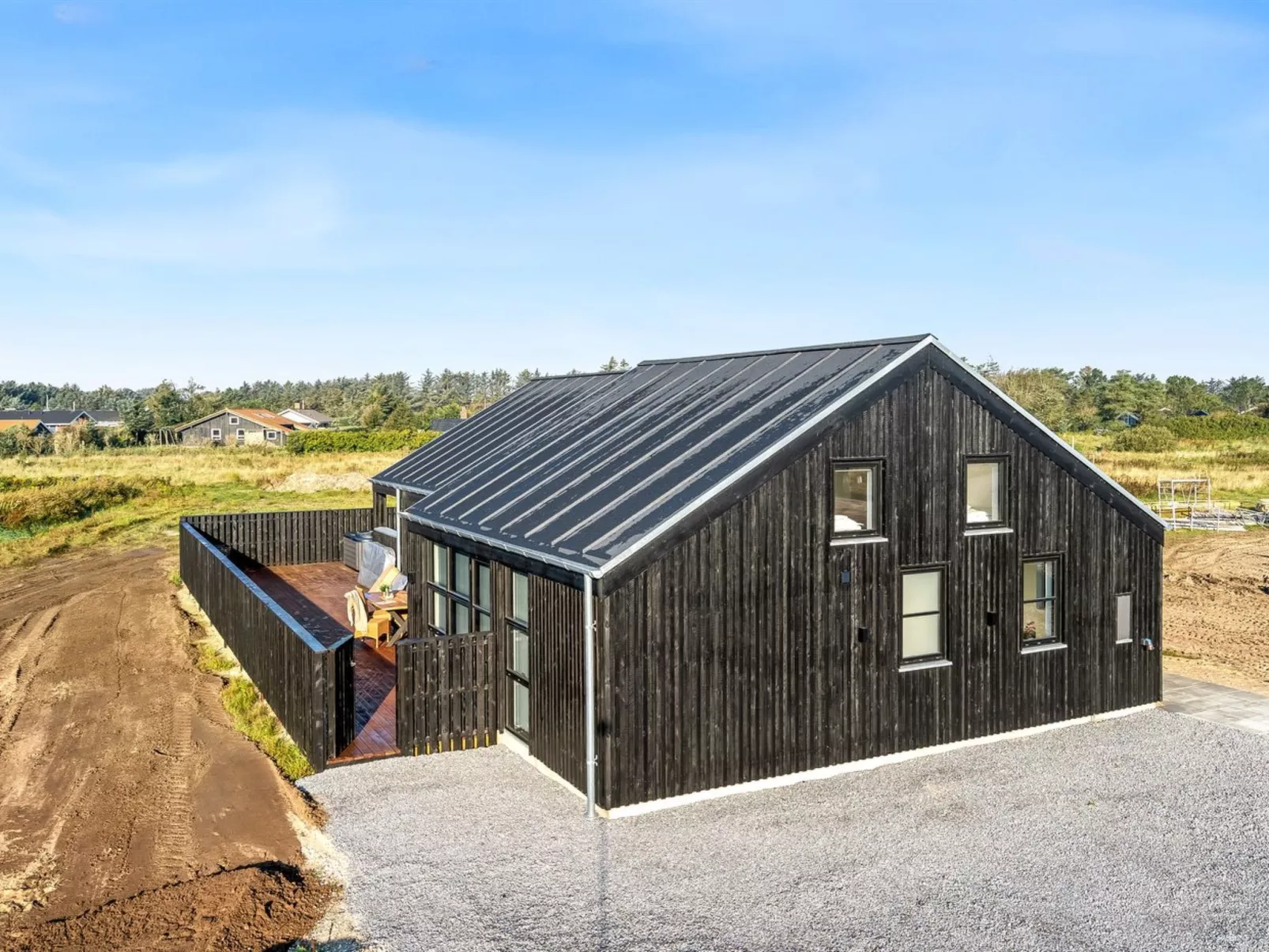 "Nelie" - 1.2km from the sea