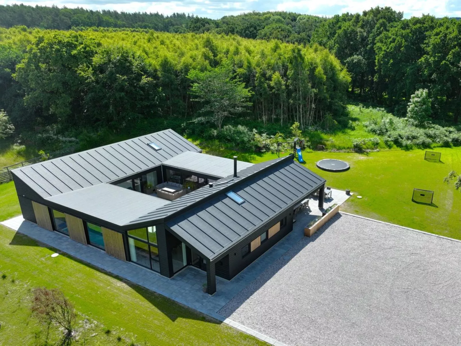 "Aviana" - 500m from the sea