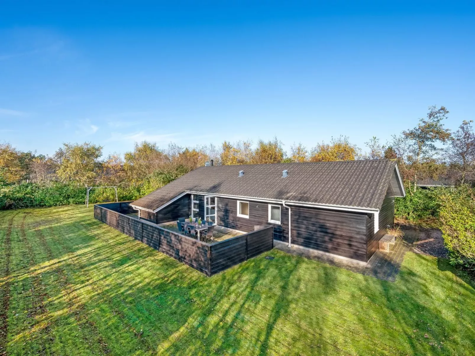 "Efka" - 600m to the fjord