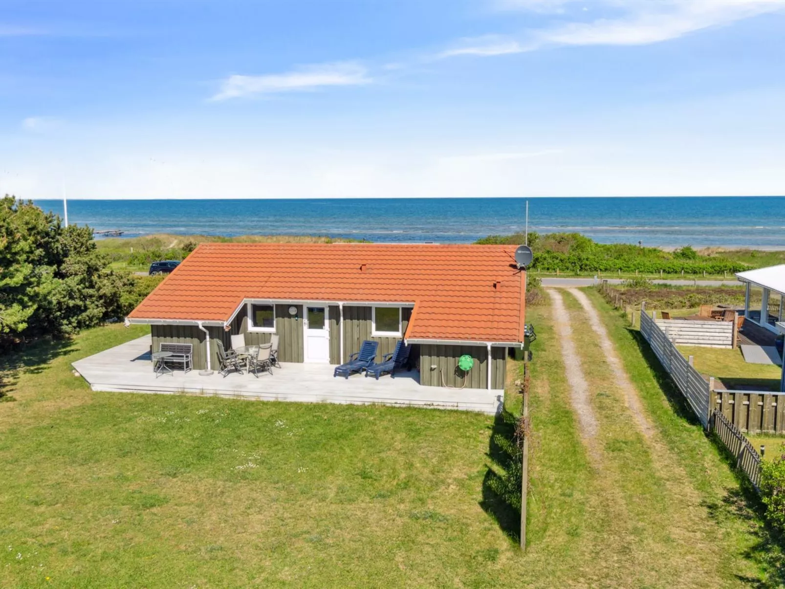 "Suometar" - 90m from the sea