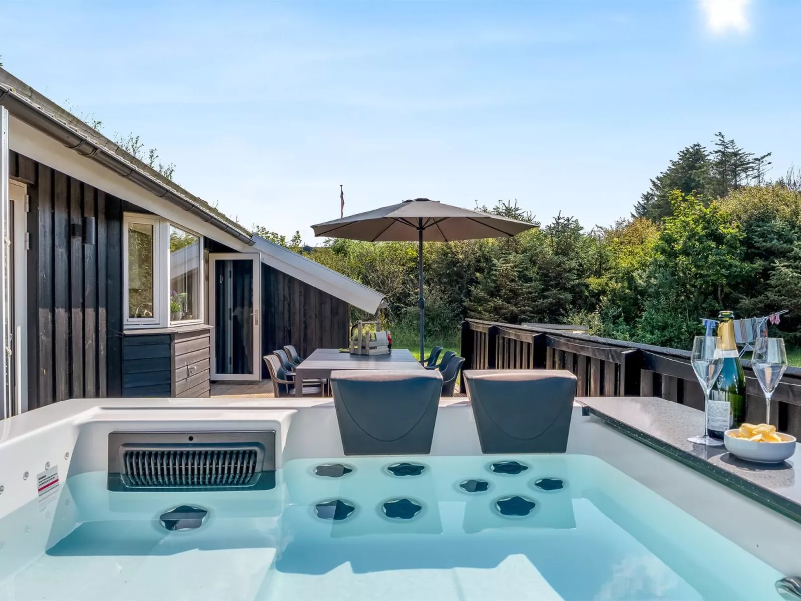 "Ilya" - 1.7km from the sea