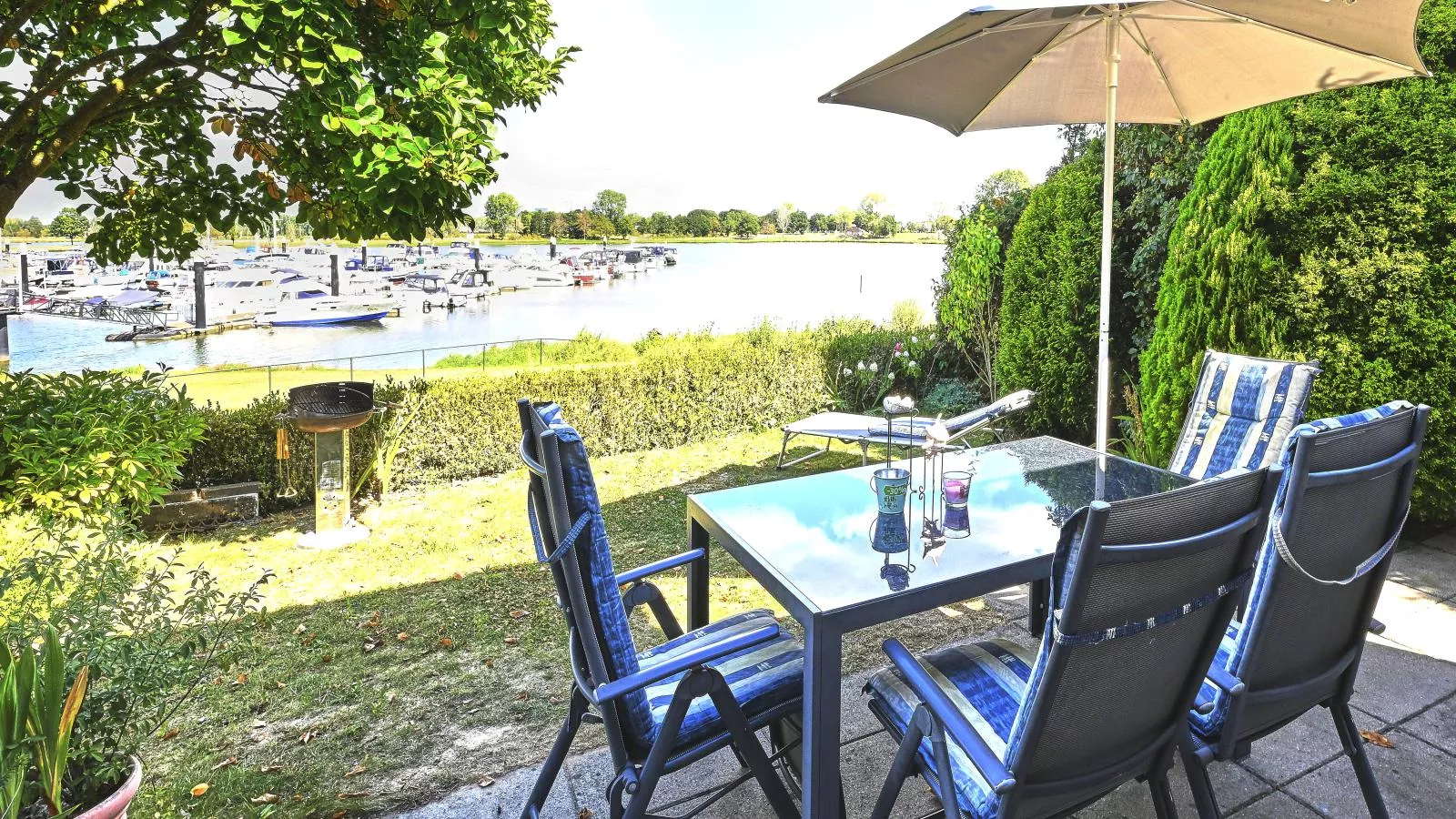 Aan de oever-Terrasbalkon