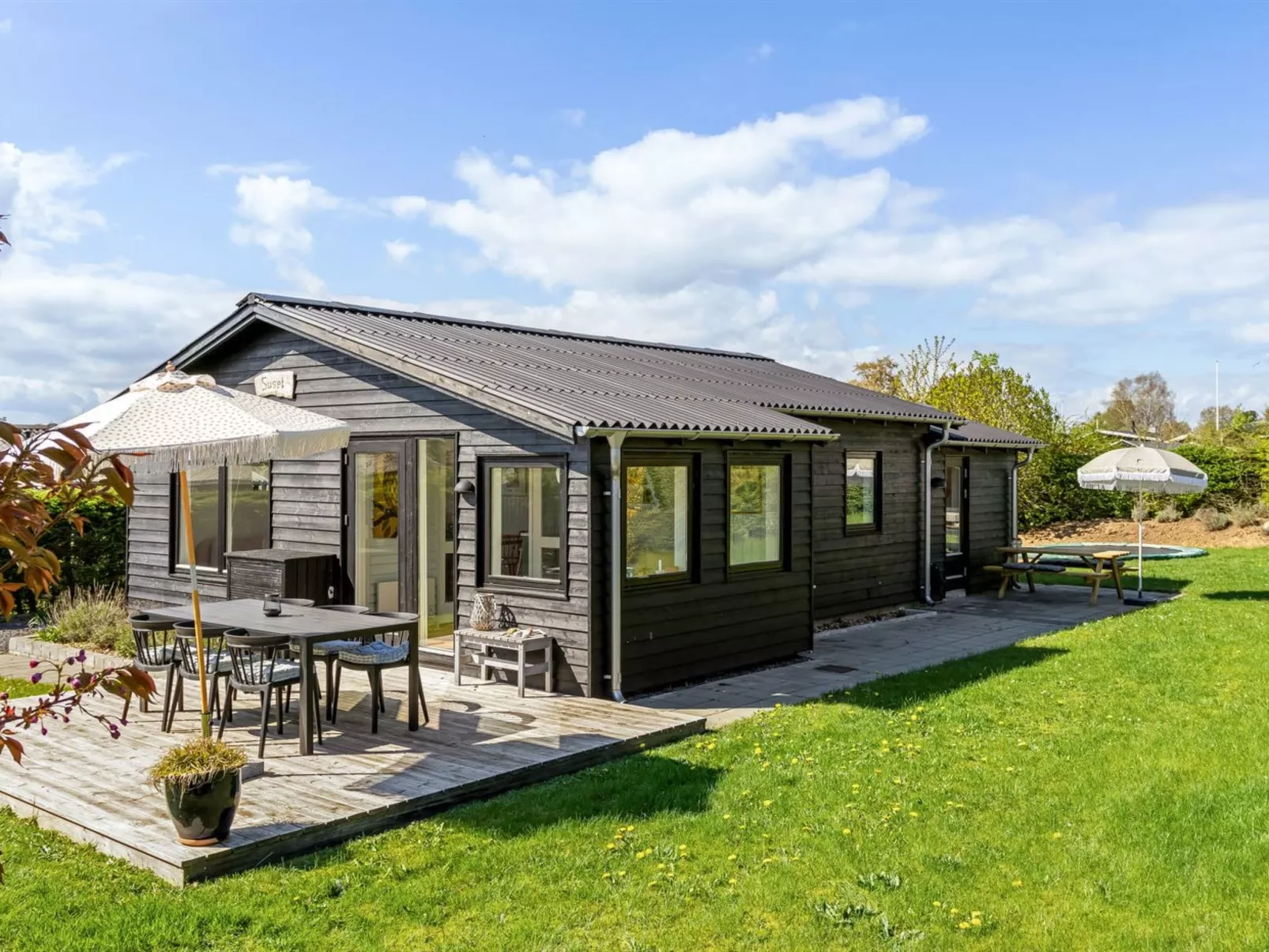 "Arnkil" - 250m from the sea