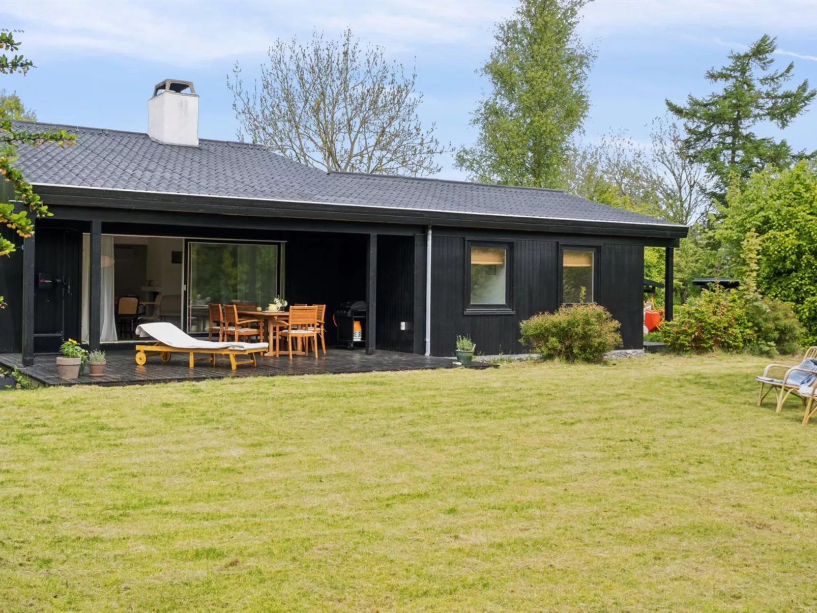 "Sulo" - 1km from the sea