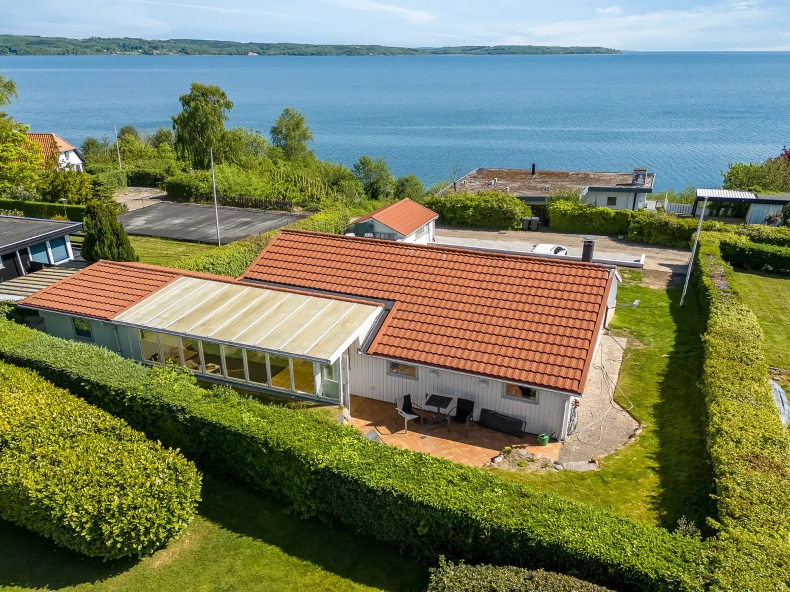 "Tobias" - 45m to the fjord