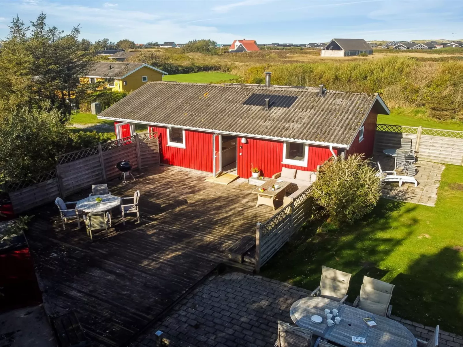 "Reeta" - 450m from the sea