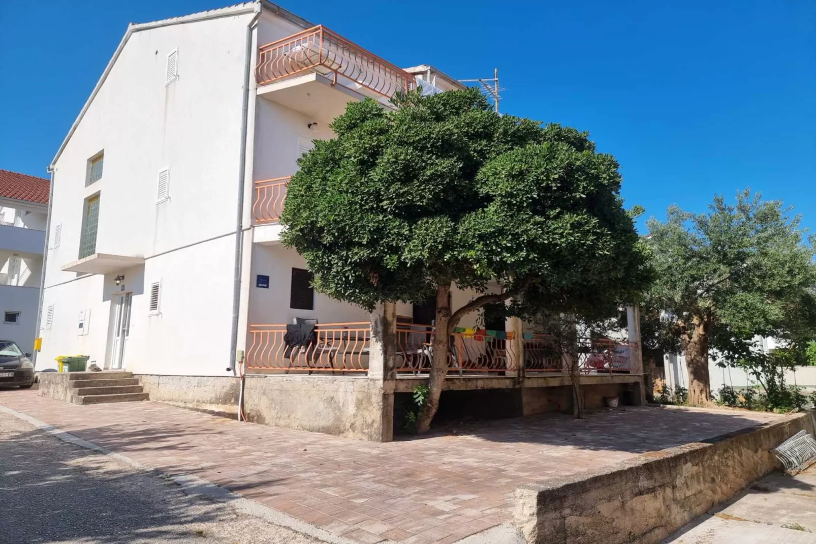 Apartments Željka - Studio Apartment with Terrace and a sea view (2)-Uitzicht