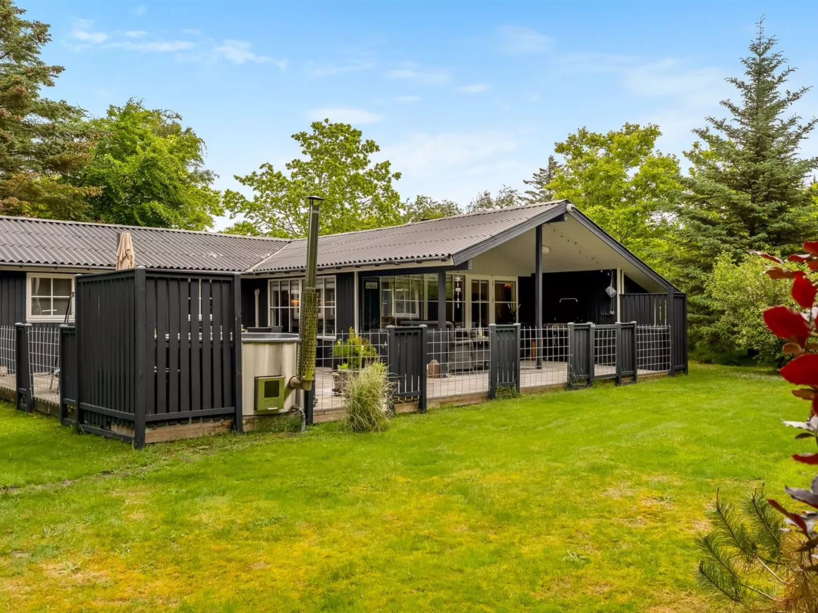 "Emelrik" - 2km from the sea