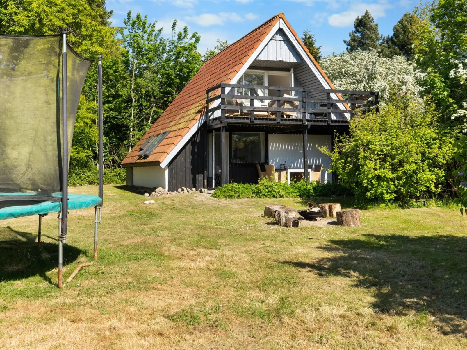 "Sunna" - 1km from the sea