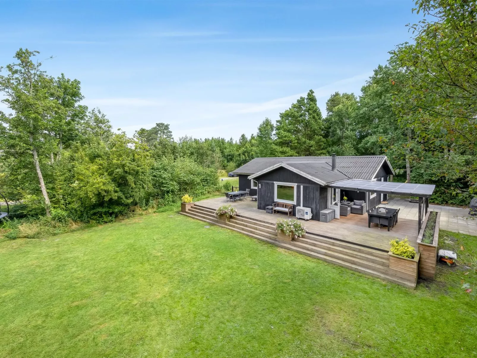 "Eine" -  from the sea