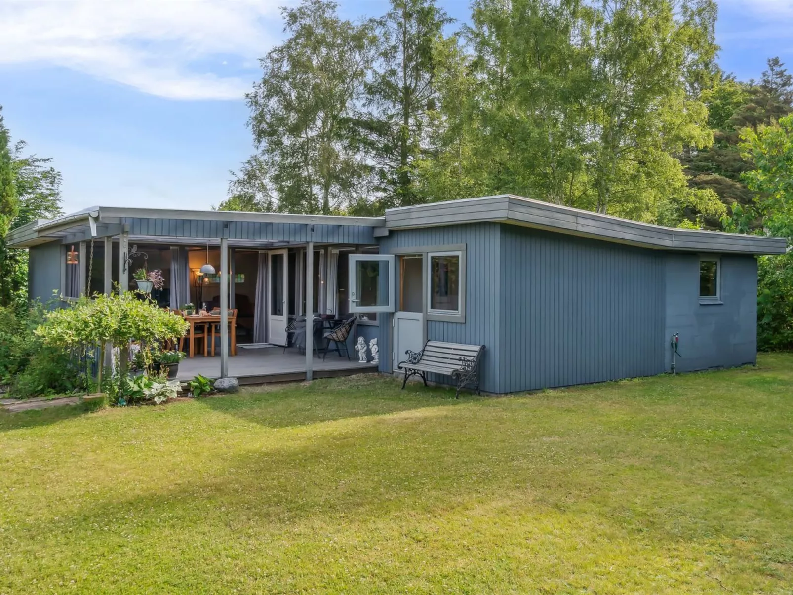 "Keke" - 2.5km from the sea