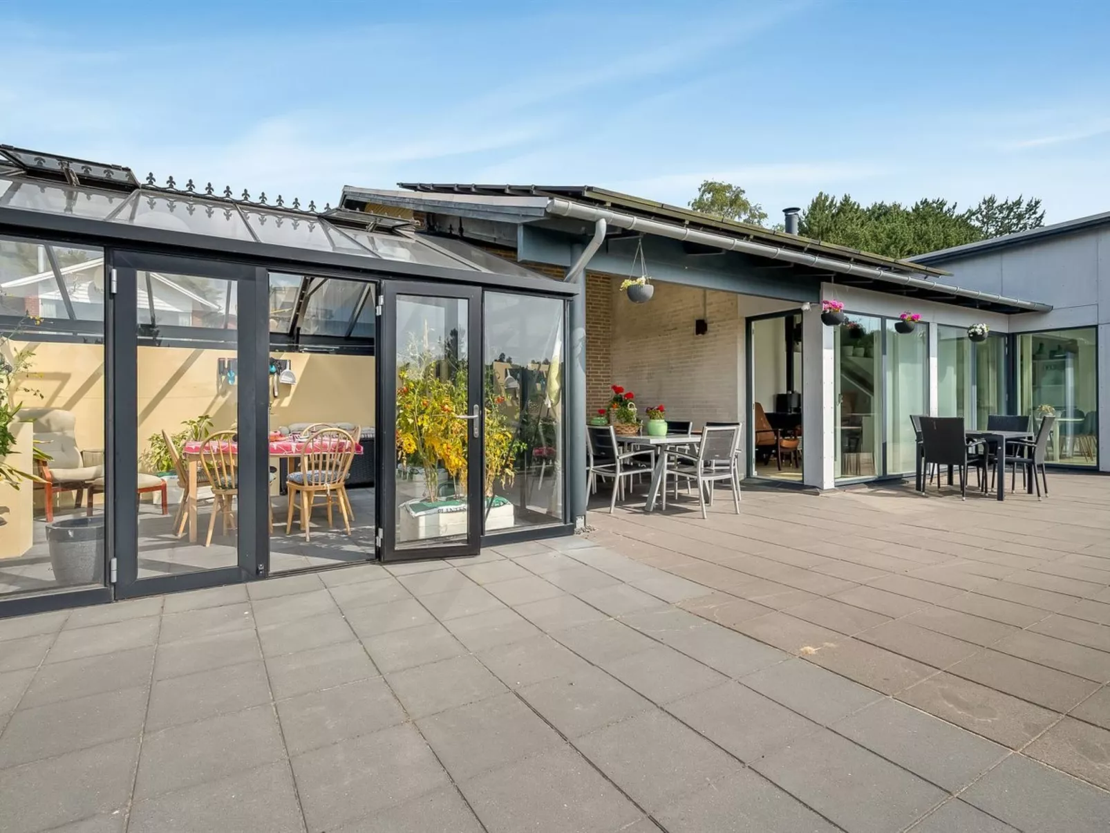 "Jonce" - 800m from the sea