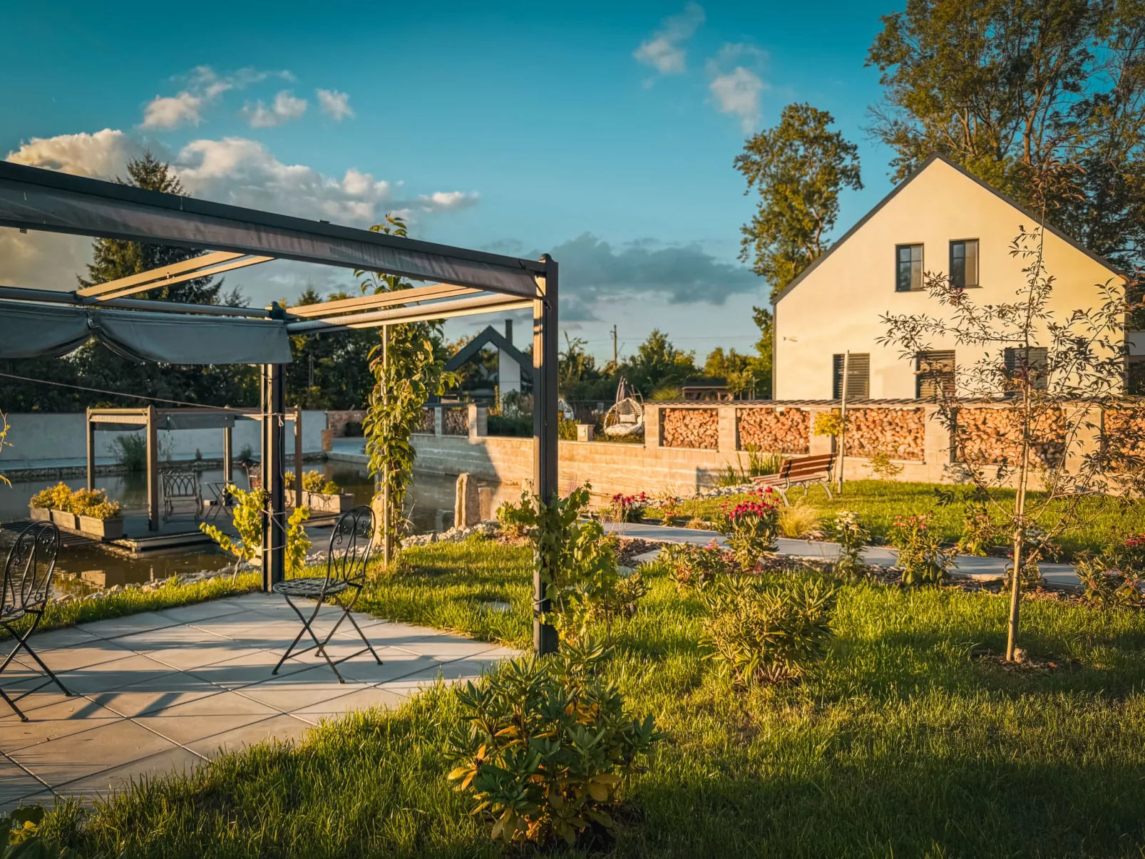 Luxury Retreat Resort-Buiten