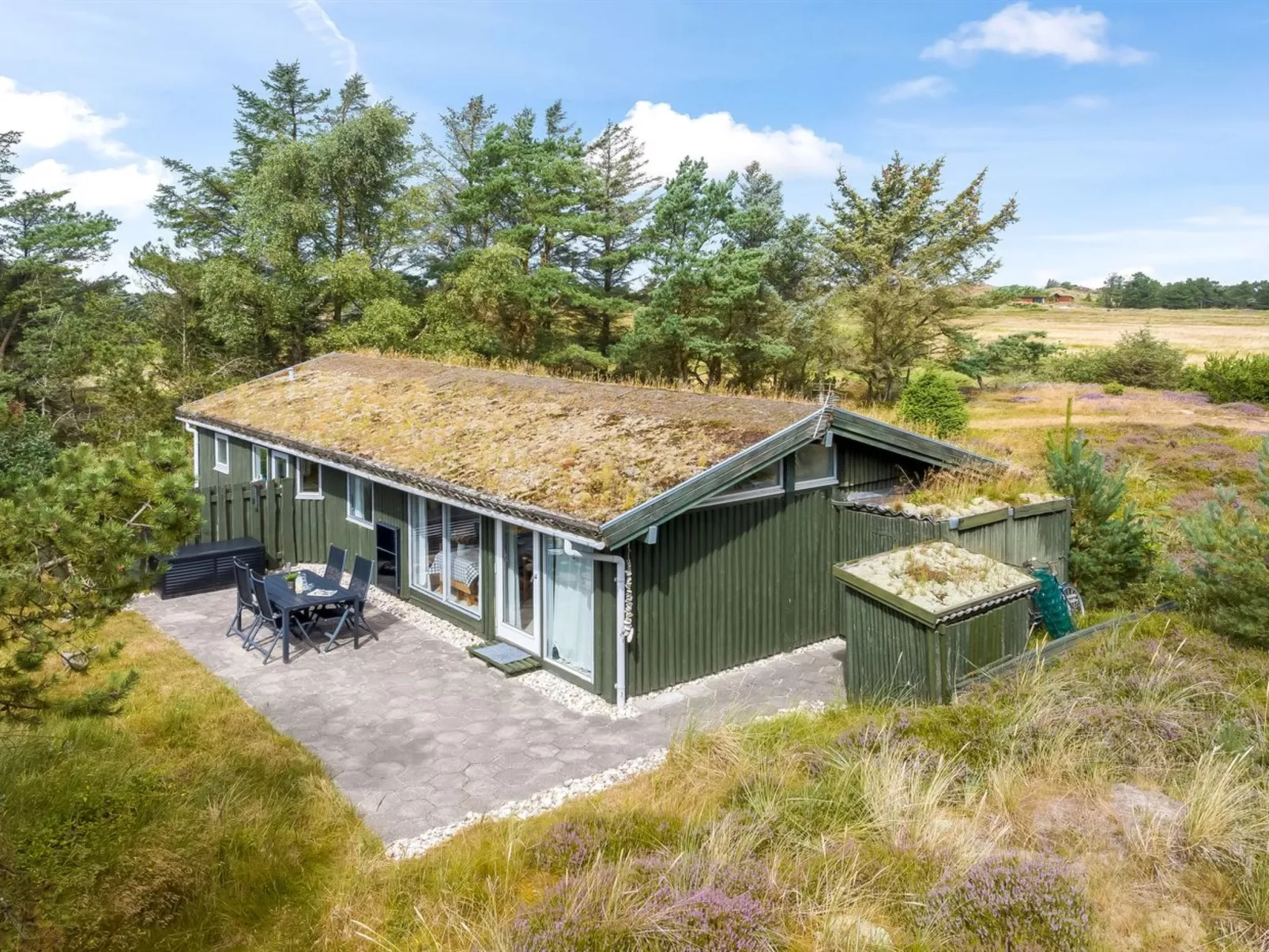 "Saila" - 1.2km from the sea