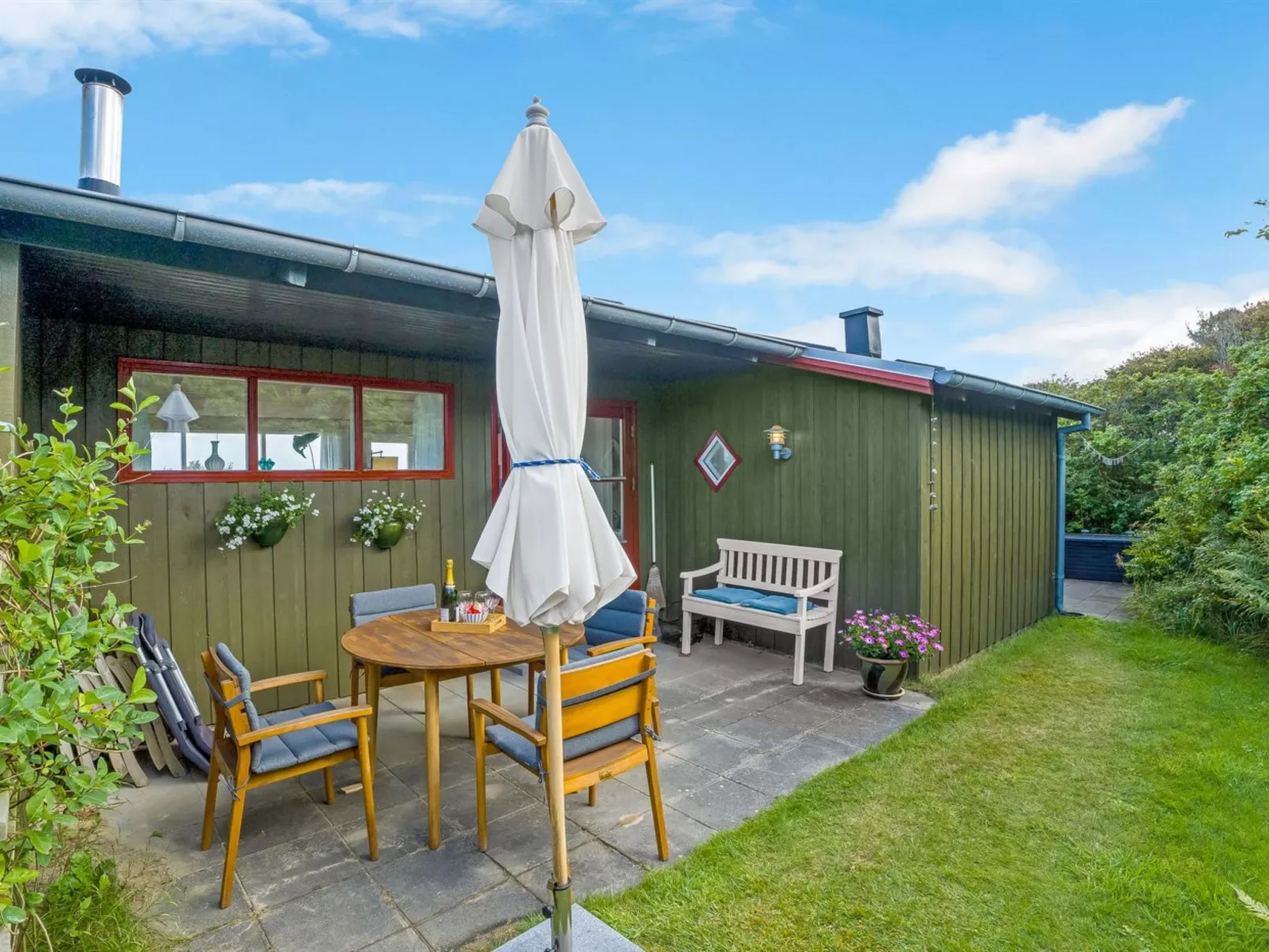 "Nikolce" - 500m from the sea