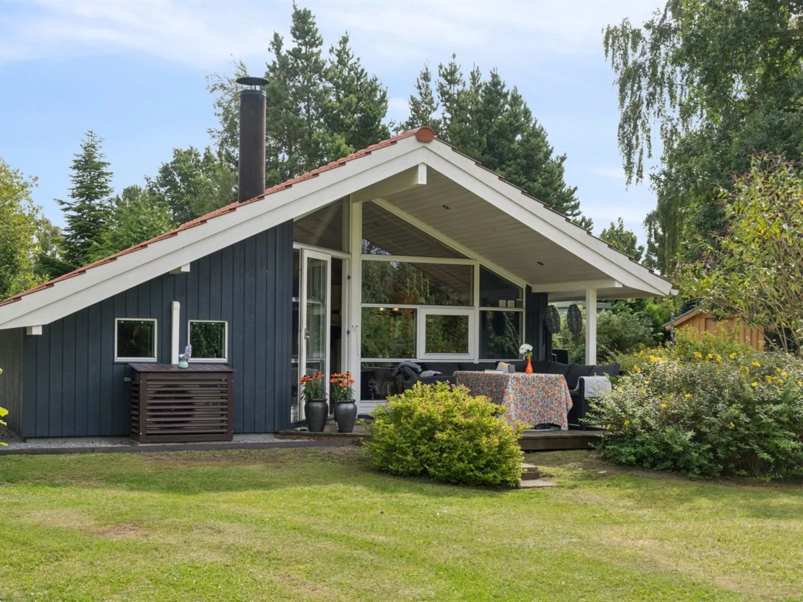 "Emelita" - 175m from the sea