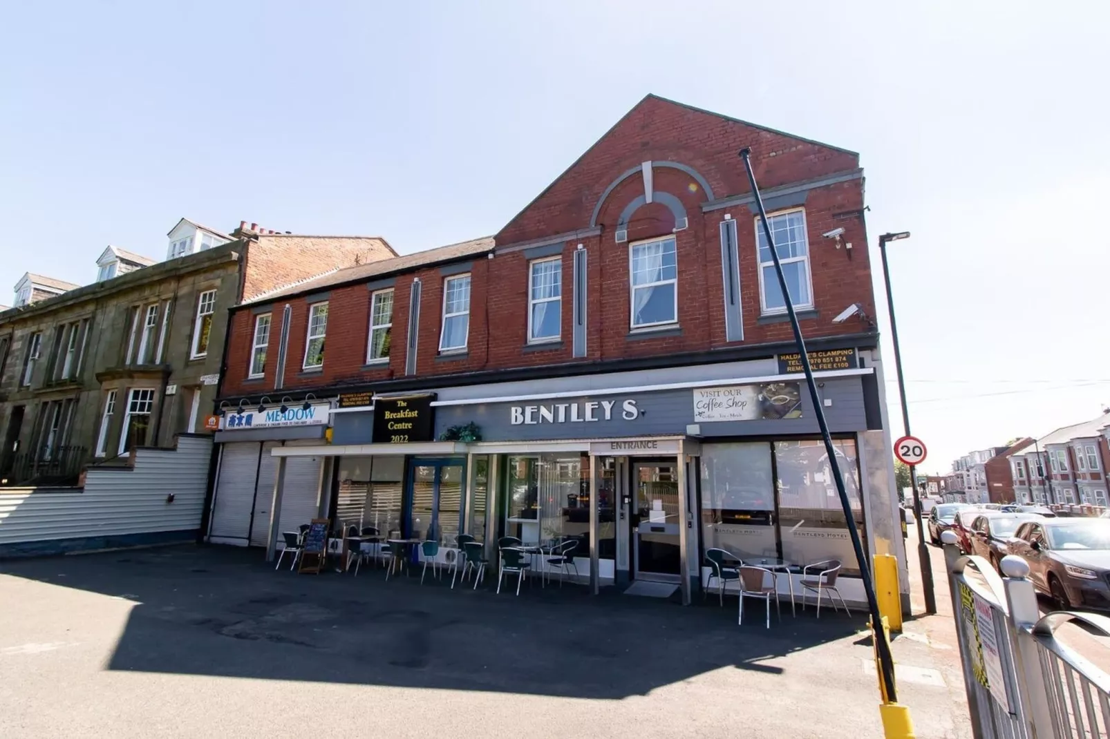 Standard Twin Room - Shared