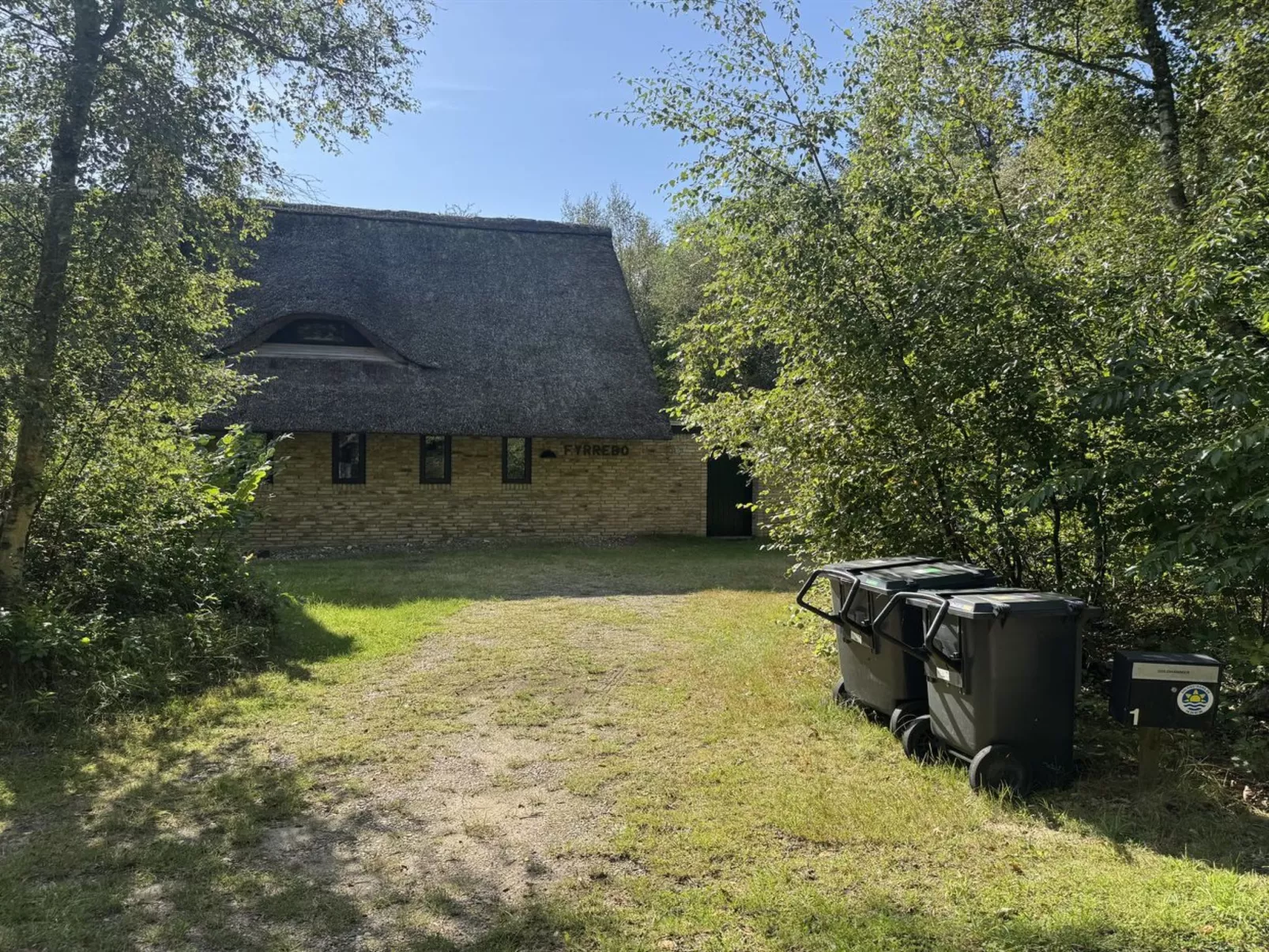 "Karmen" - 1km from the sea