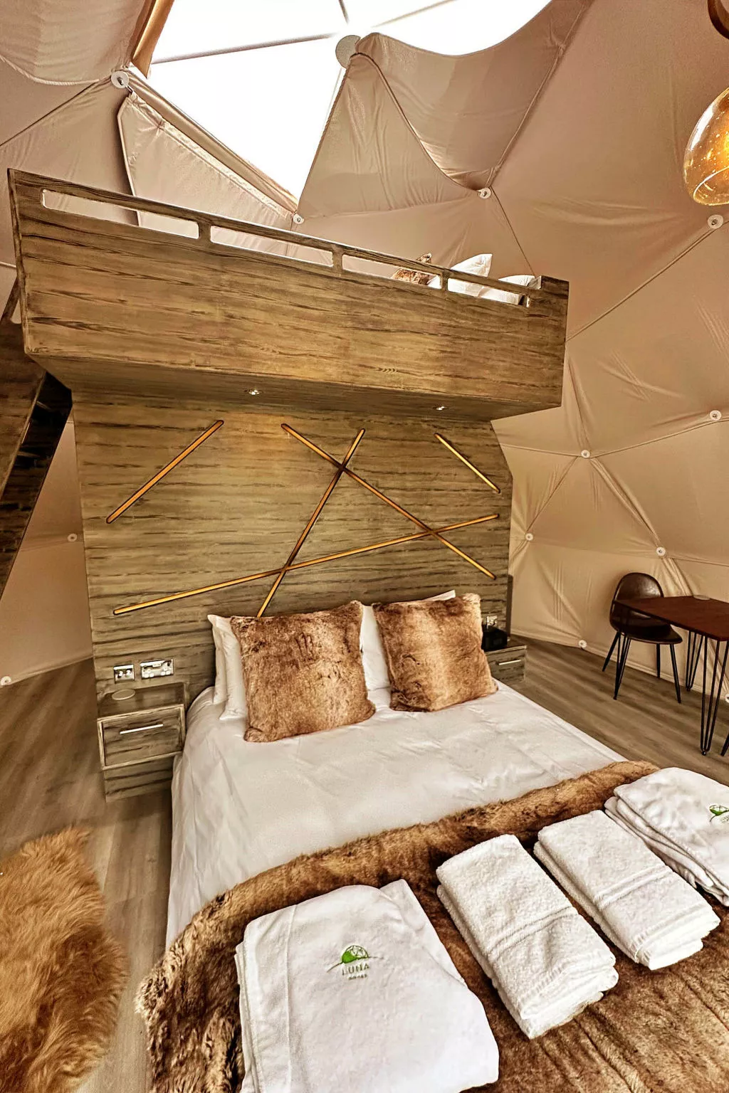Ashdown Luxury Dome