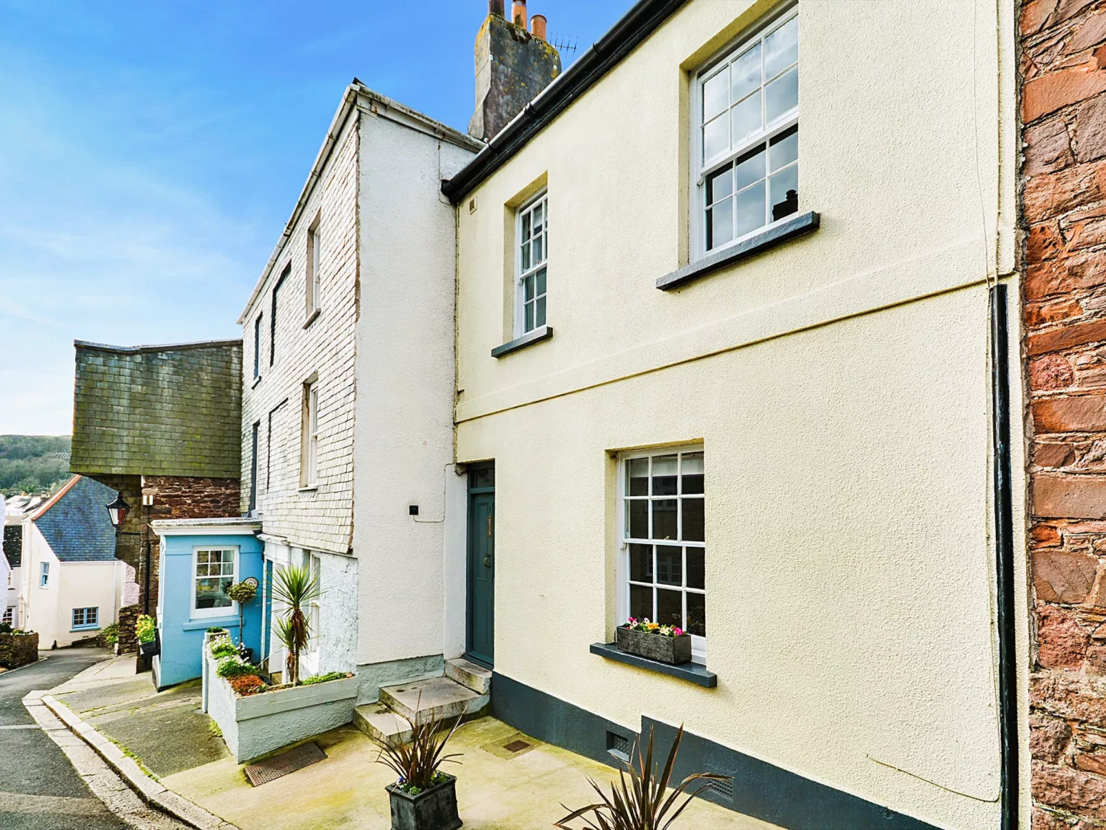 One The Green, Kingsand