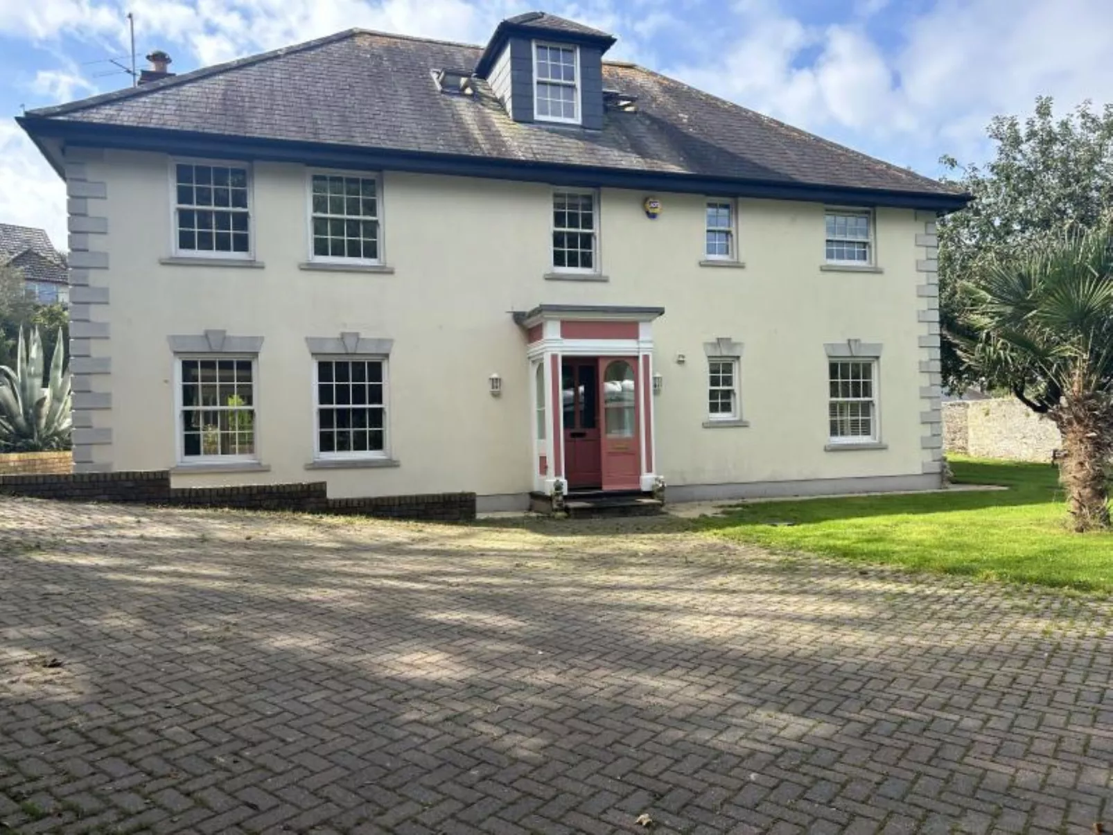 Nicely Tucked Away Cottage