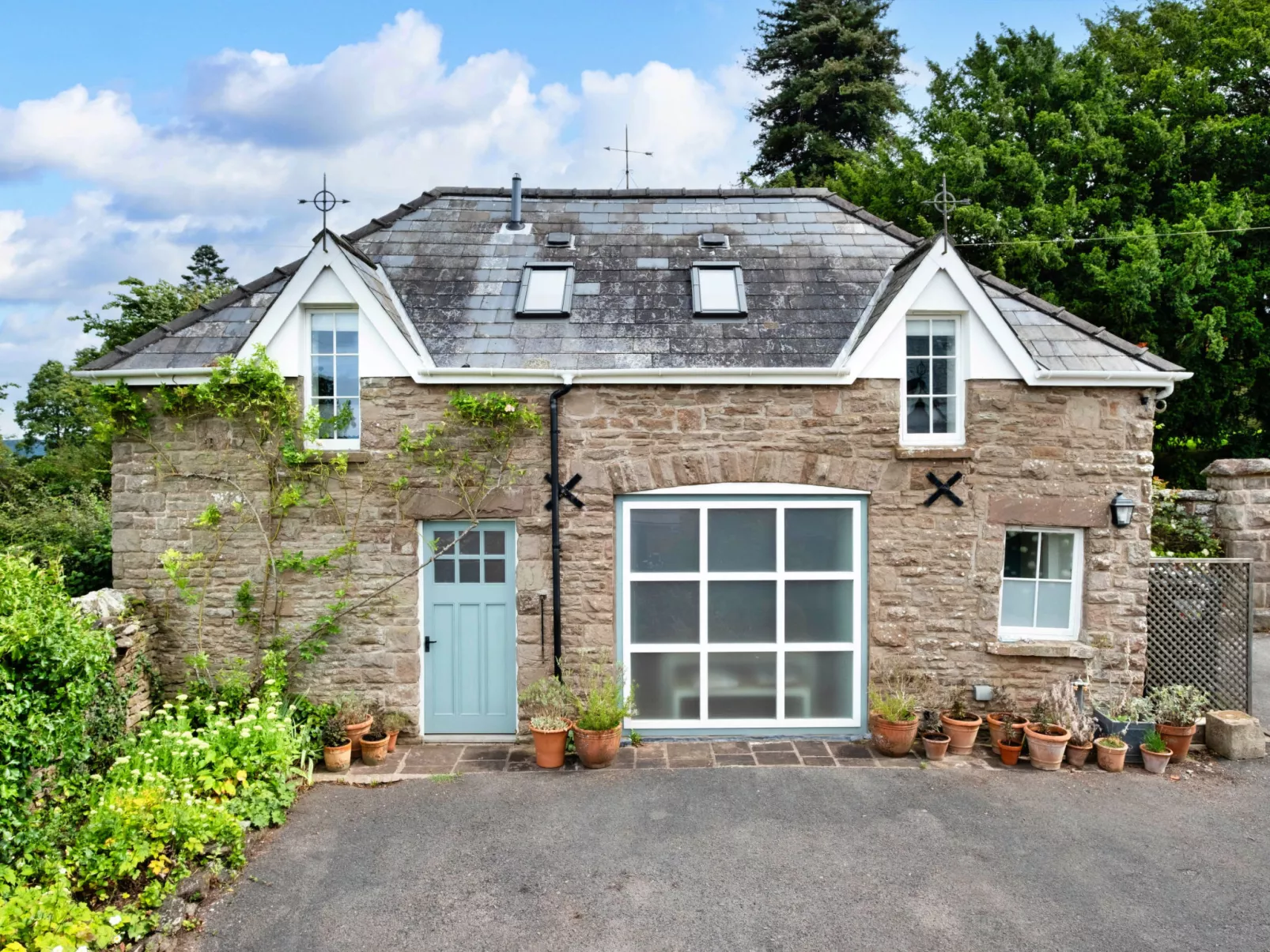 Coach House Wellbeing Retreat