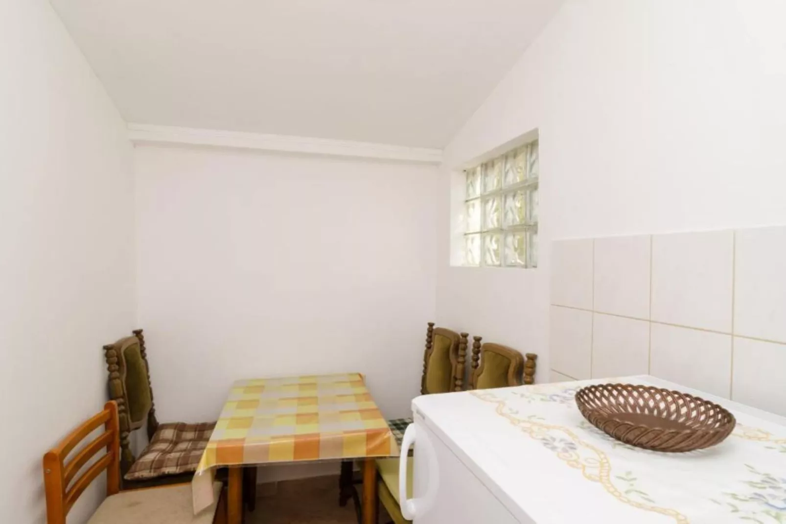 Guest House Sobra 38 - Double Room 1