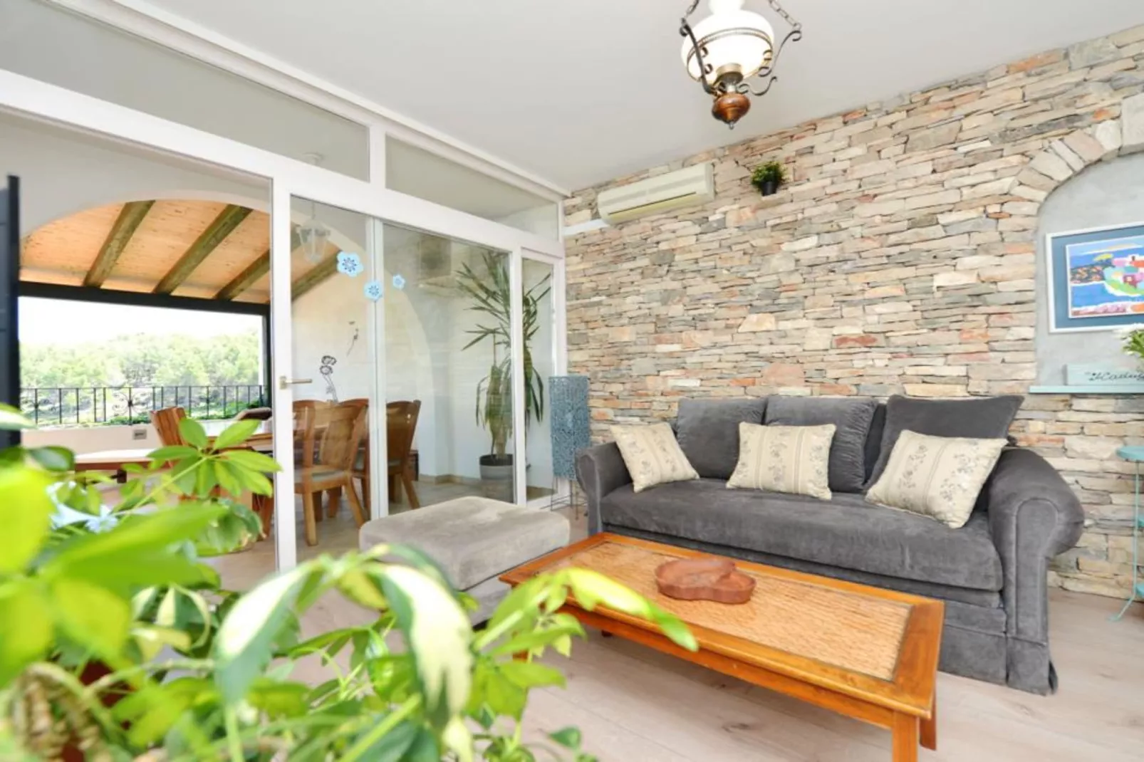 Two-Bedroom Apartment (Kadulja)