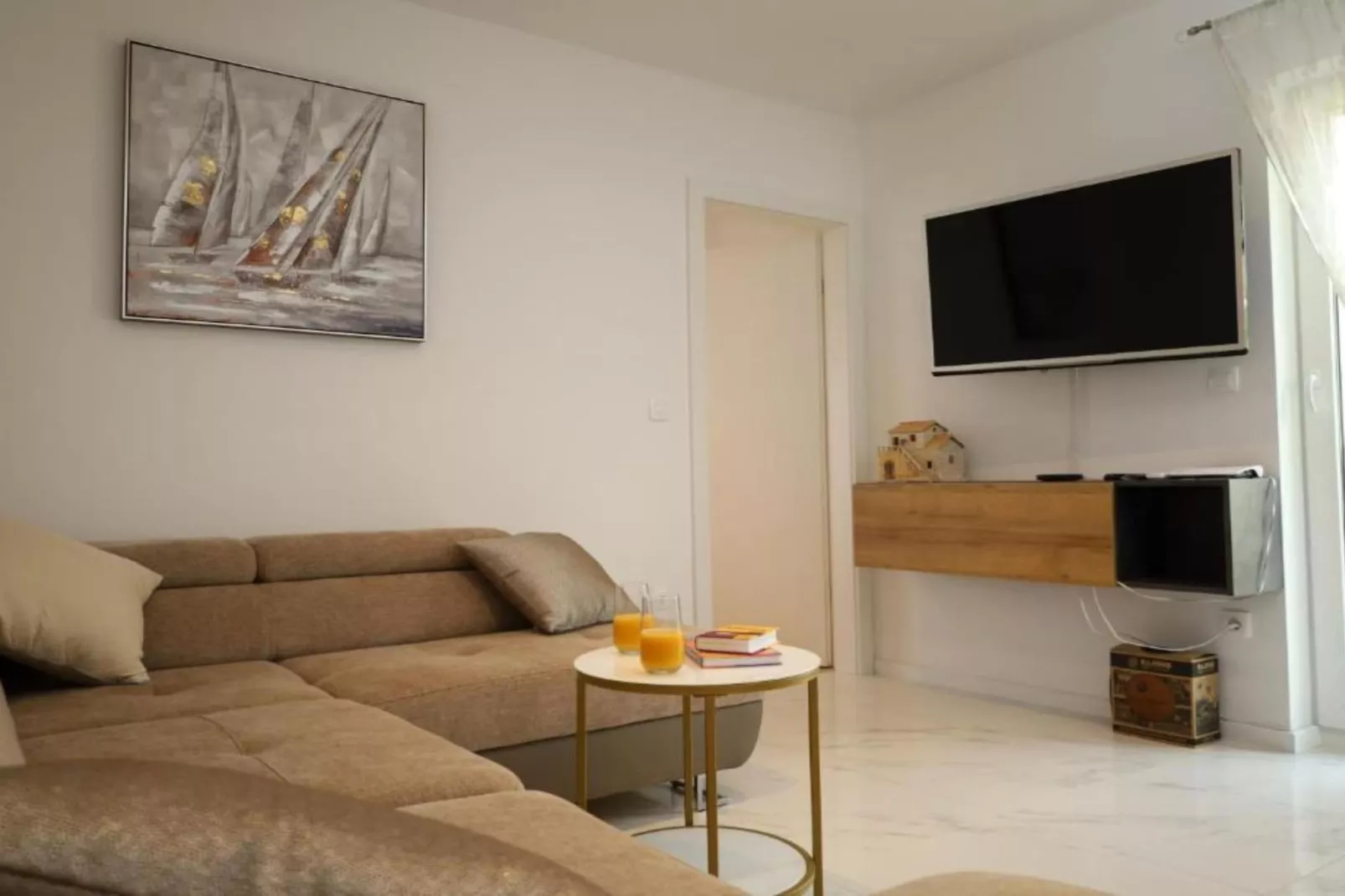 Dalmata D - Two Bedroom Apartment with Terrace