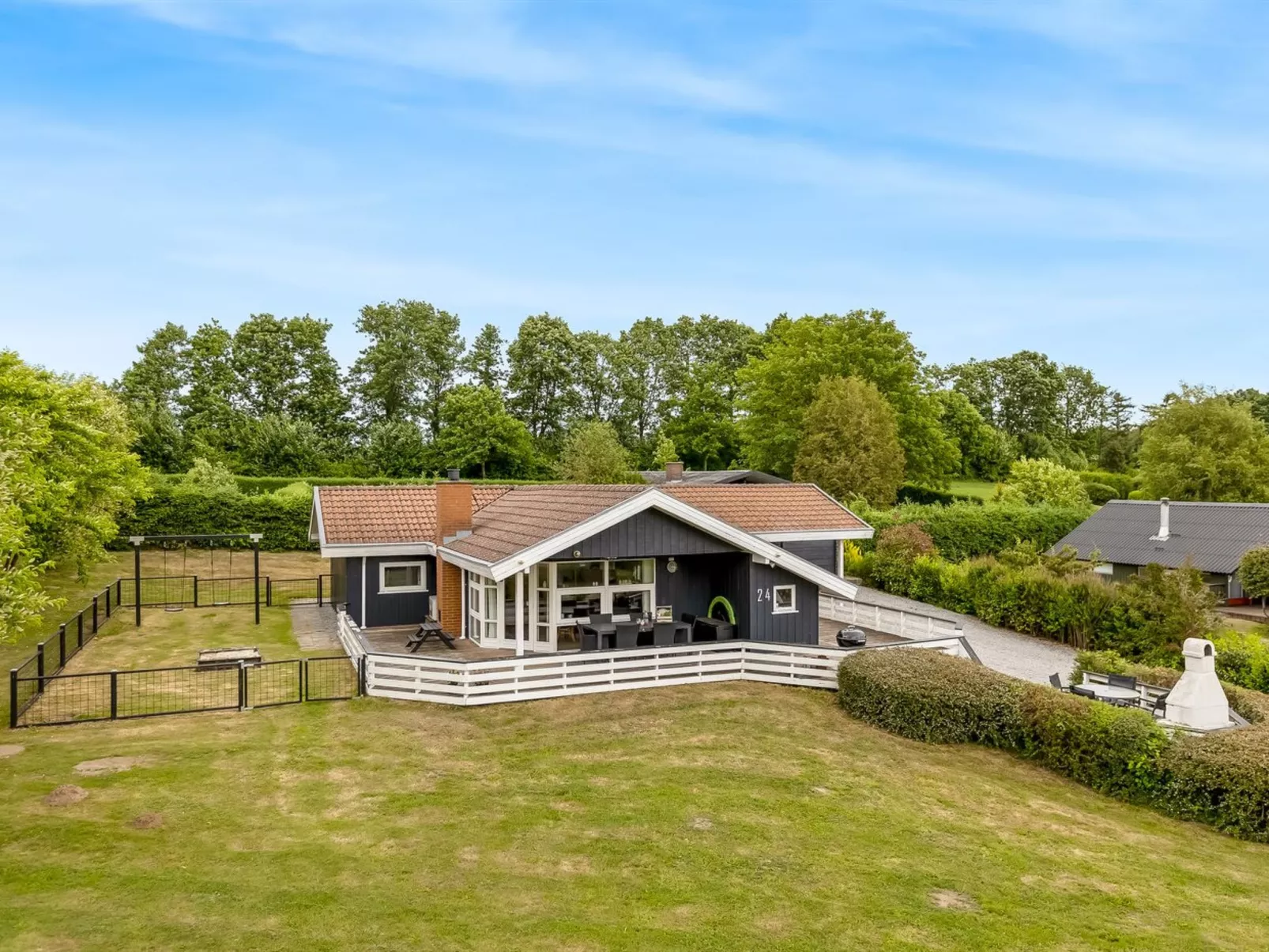 "Joonatan" - 900m from the sea