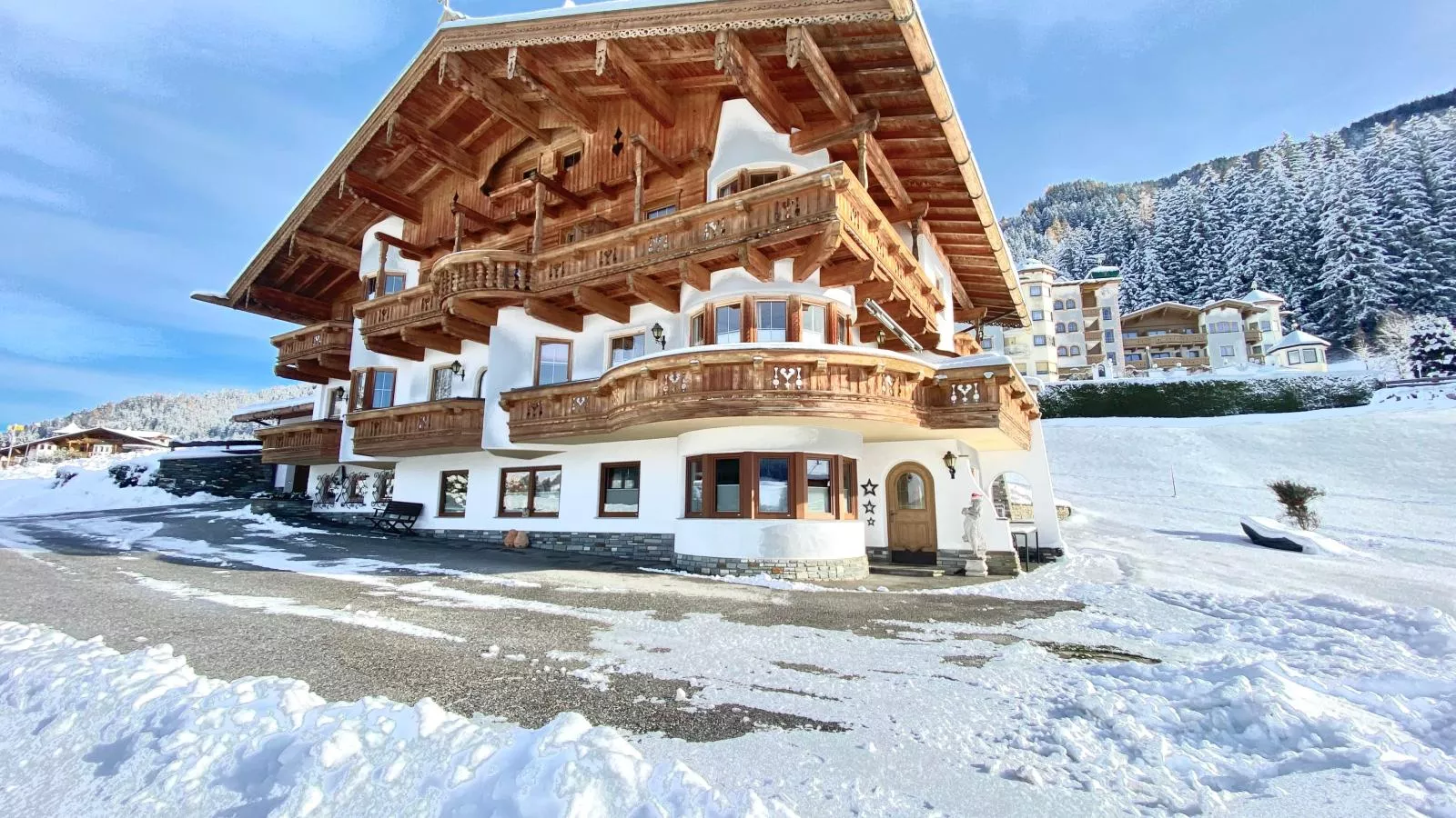 Landhaus Marchfeld Top 1  Top 2 Top 3