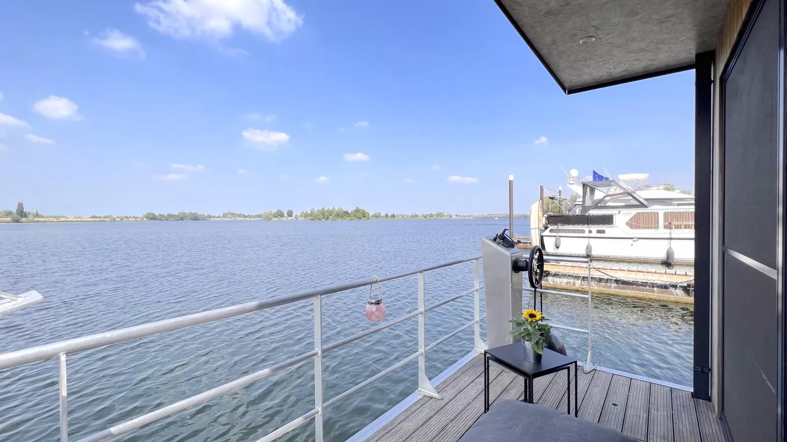 terracebalcony