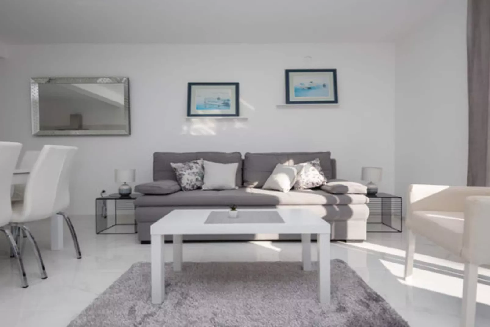 Charming Villa Nina with Pool - Four Bedroom Villa With Terrace and Swimming pool