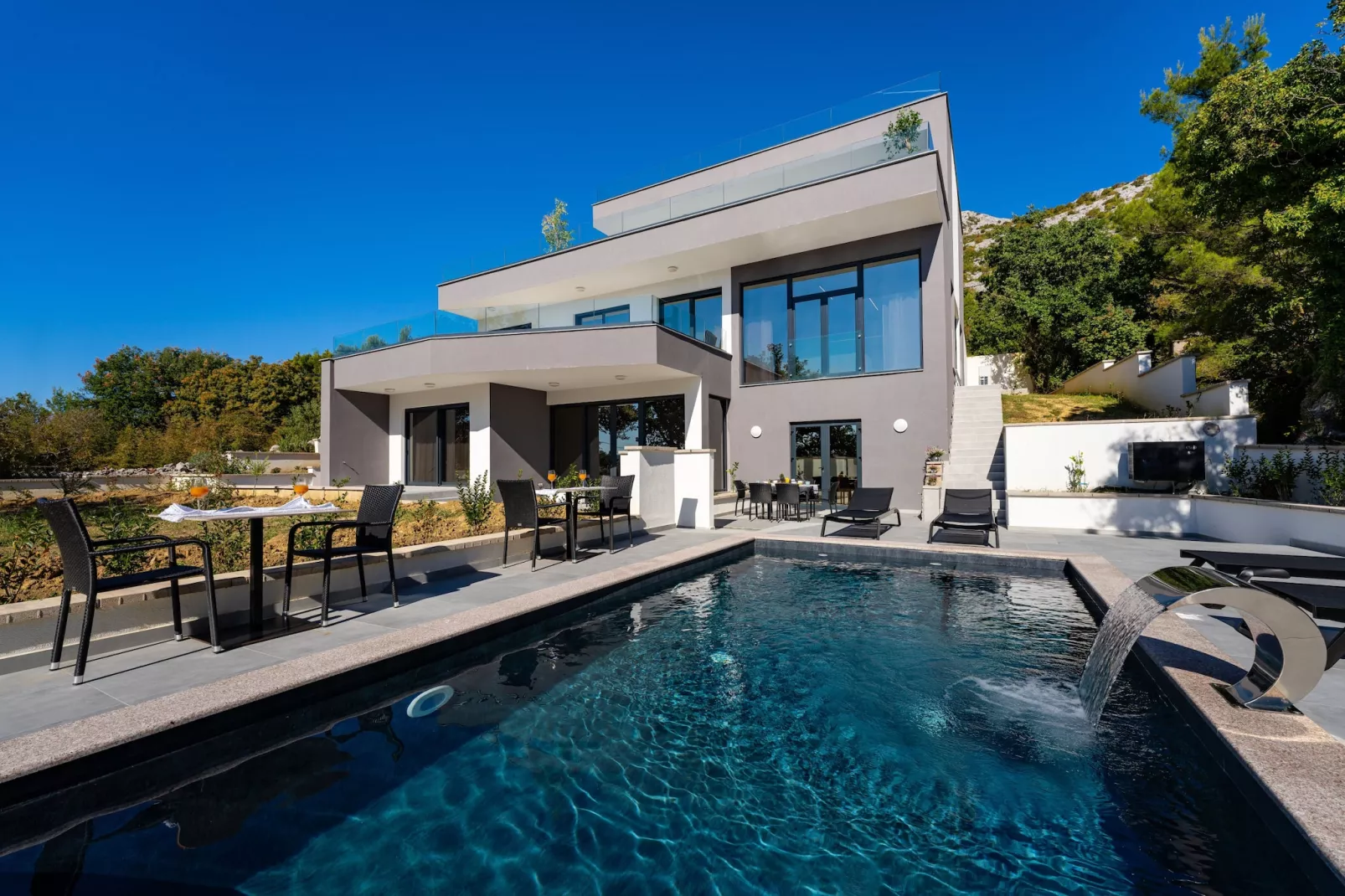 Sea view Villa Senti