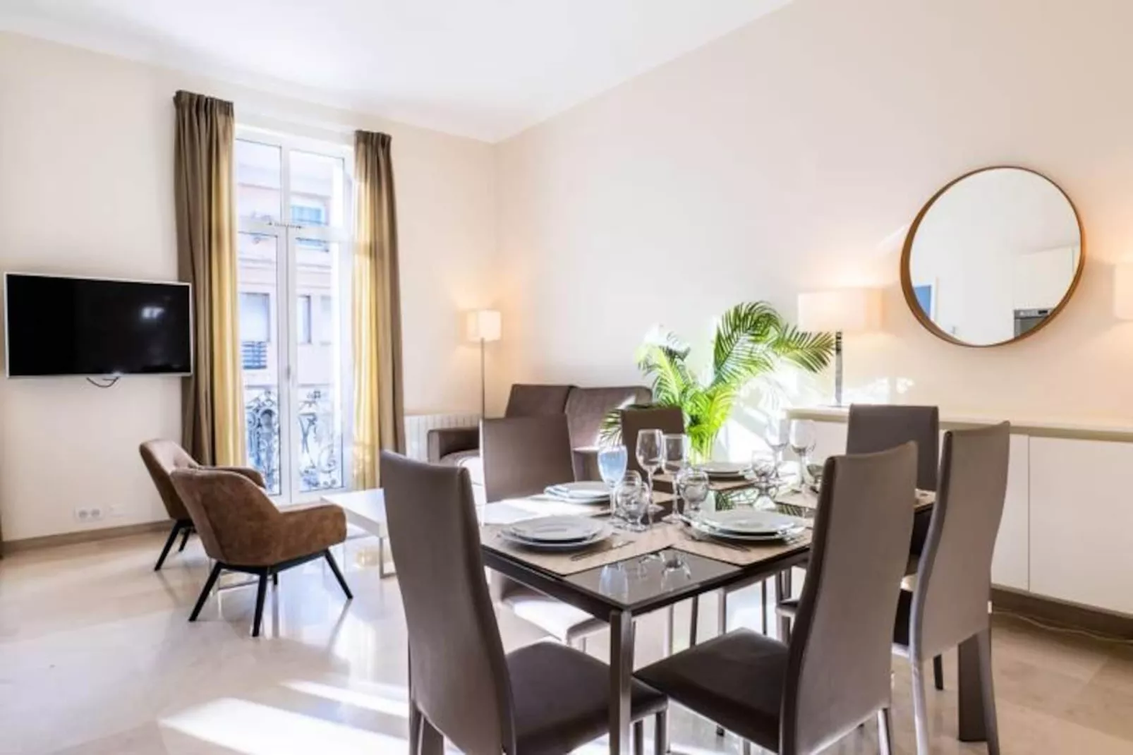 Résidence 3 Pièces Rue D’antibes à Deux Pas Du Palais Des Festivals