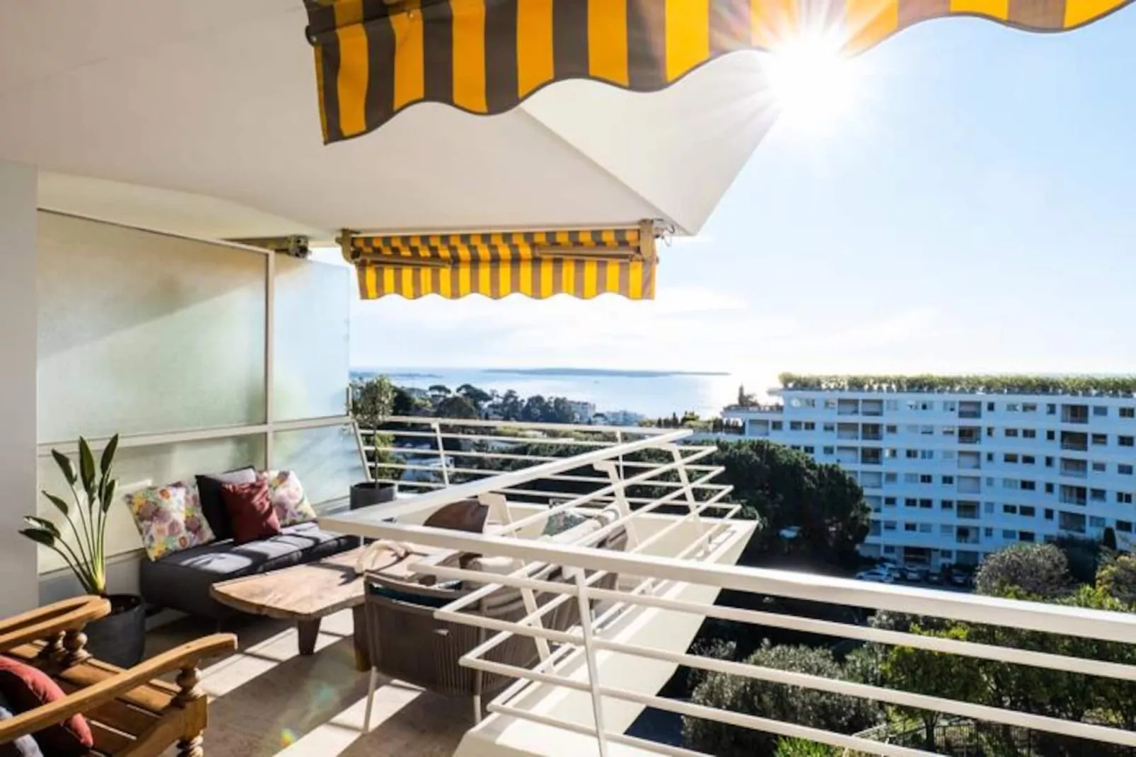 Résidence 3p Haut De Gamme En Résidence Avec Piscine !