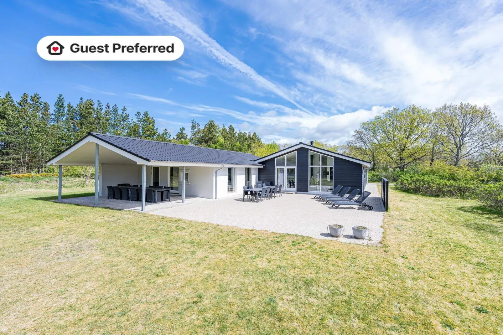 Luxe toevluchtsoord in Henne Strand-By Traum